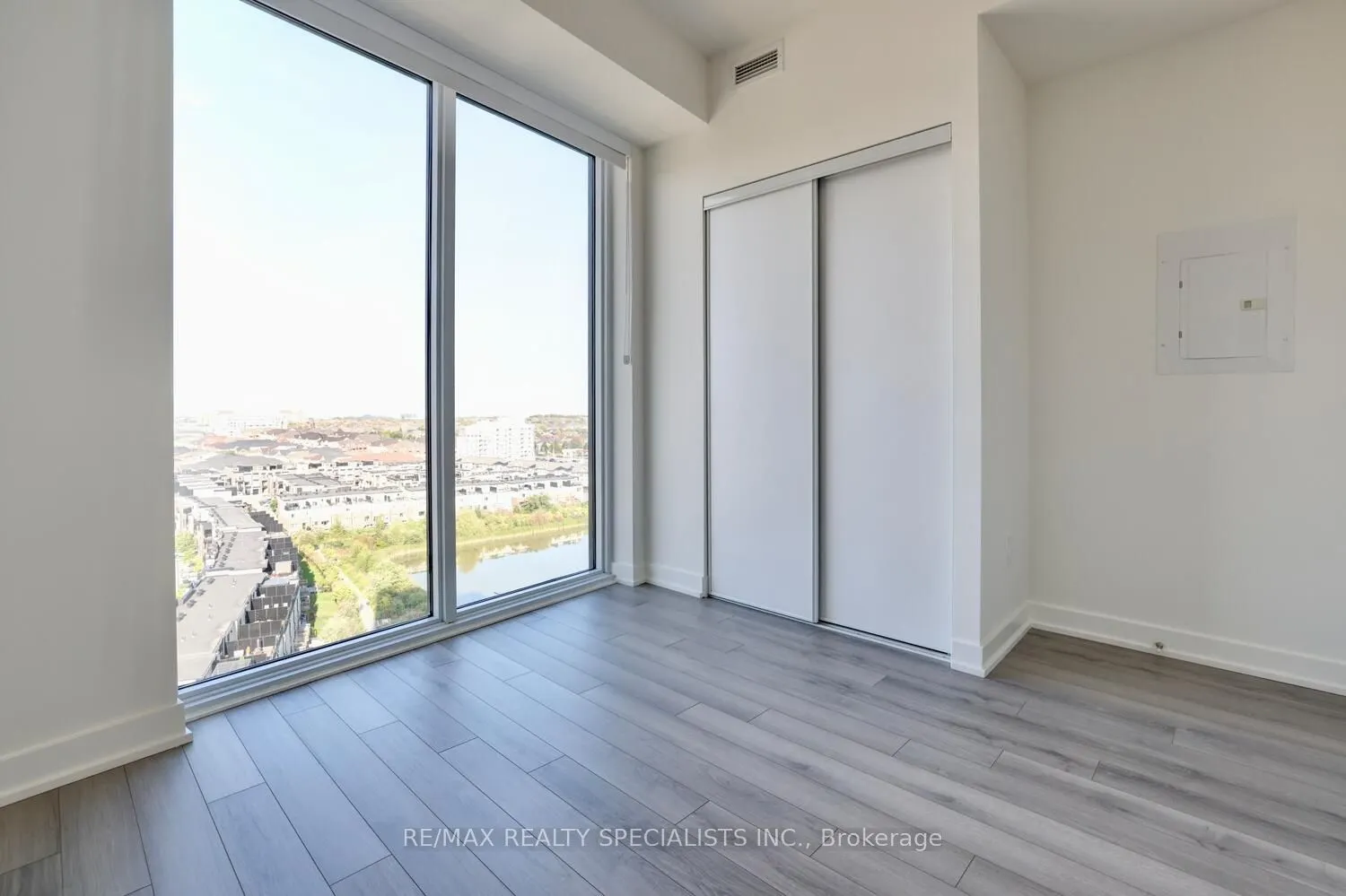3079 Trafalgar Road, #1308