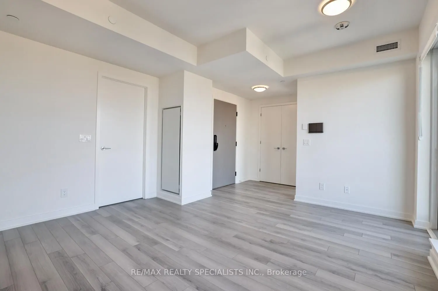 3079 Trafalgar Road, #1308