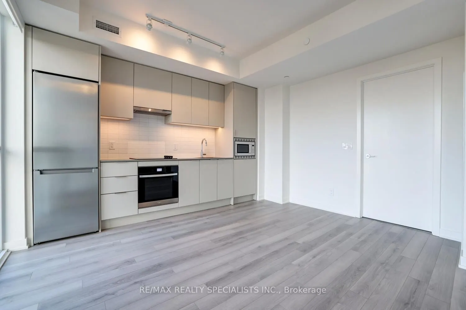 3079 Trafalgar Road, #1308
