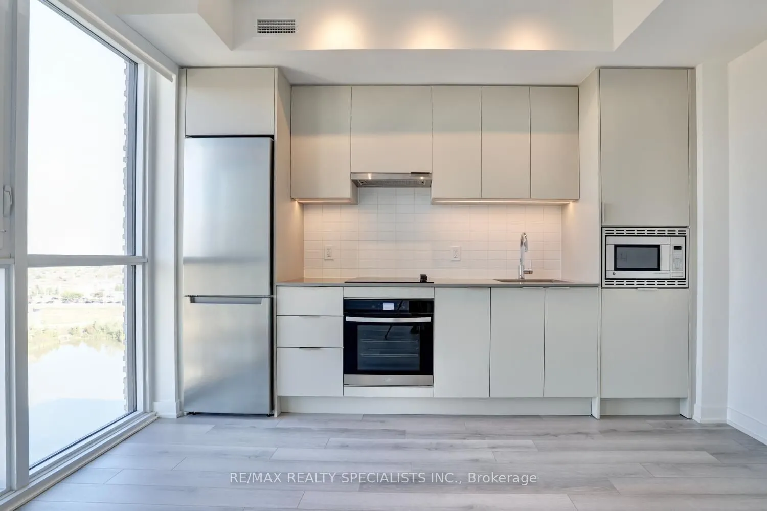 3079 Trafalgar Road, #1308