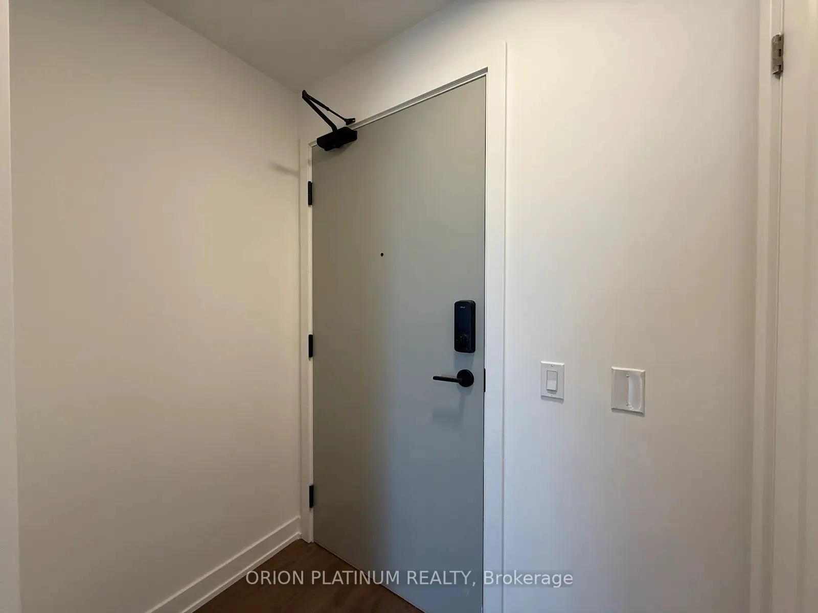 5105 Hurontario Street, #3010