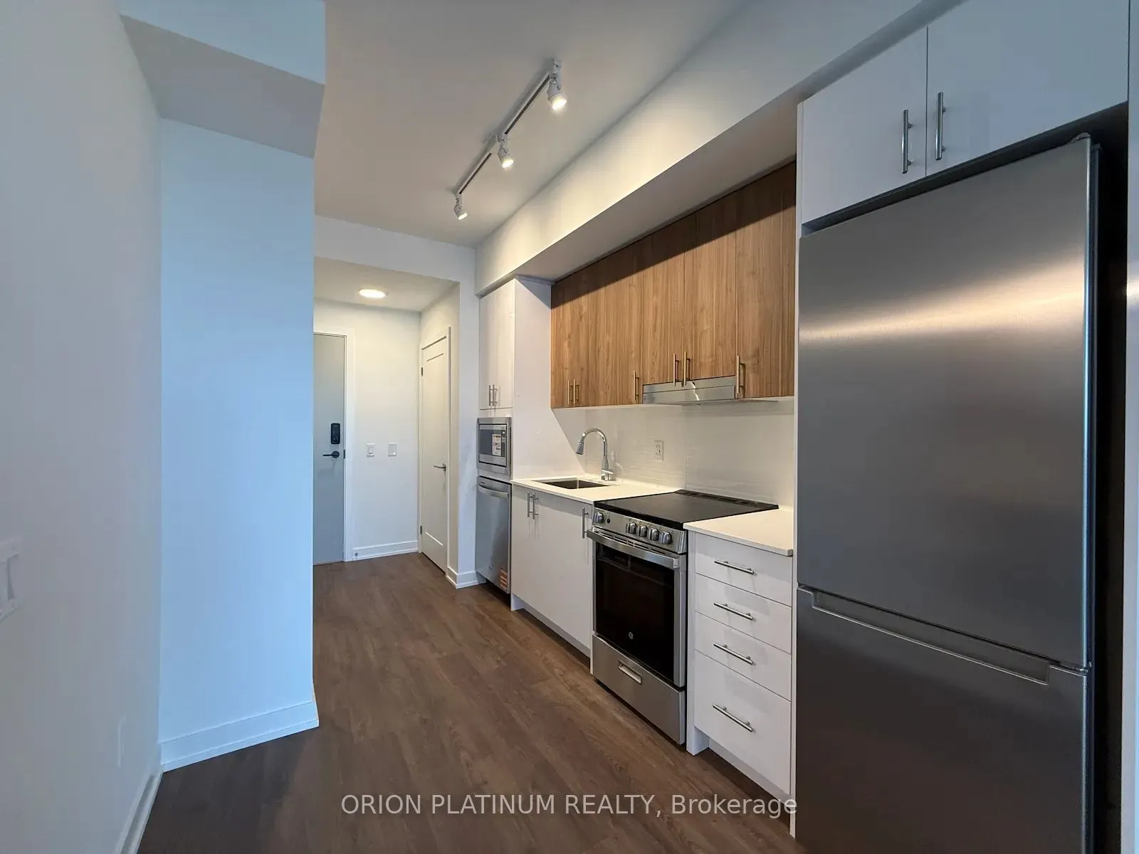 5105 Hurontario Street, #3010