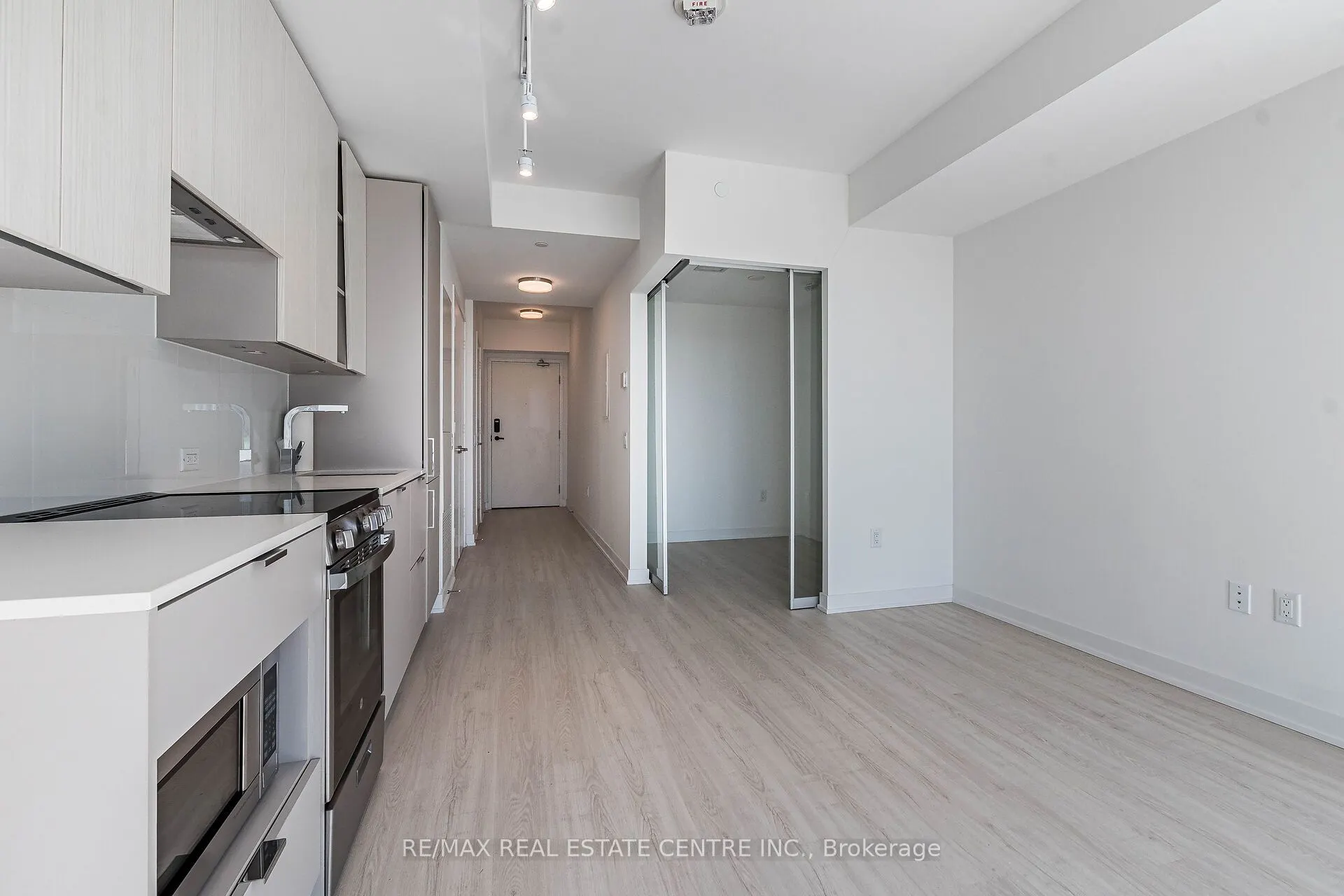 3883 Quartz Road, #1407