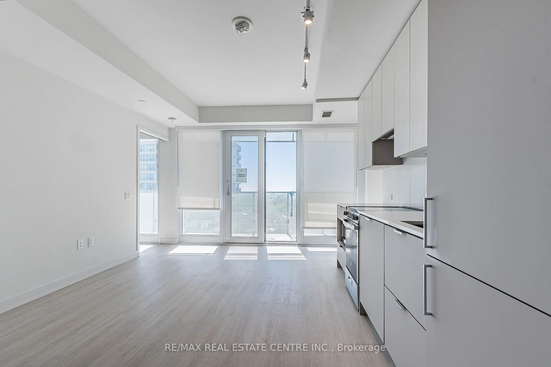 3883 Quartz Road, #1407