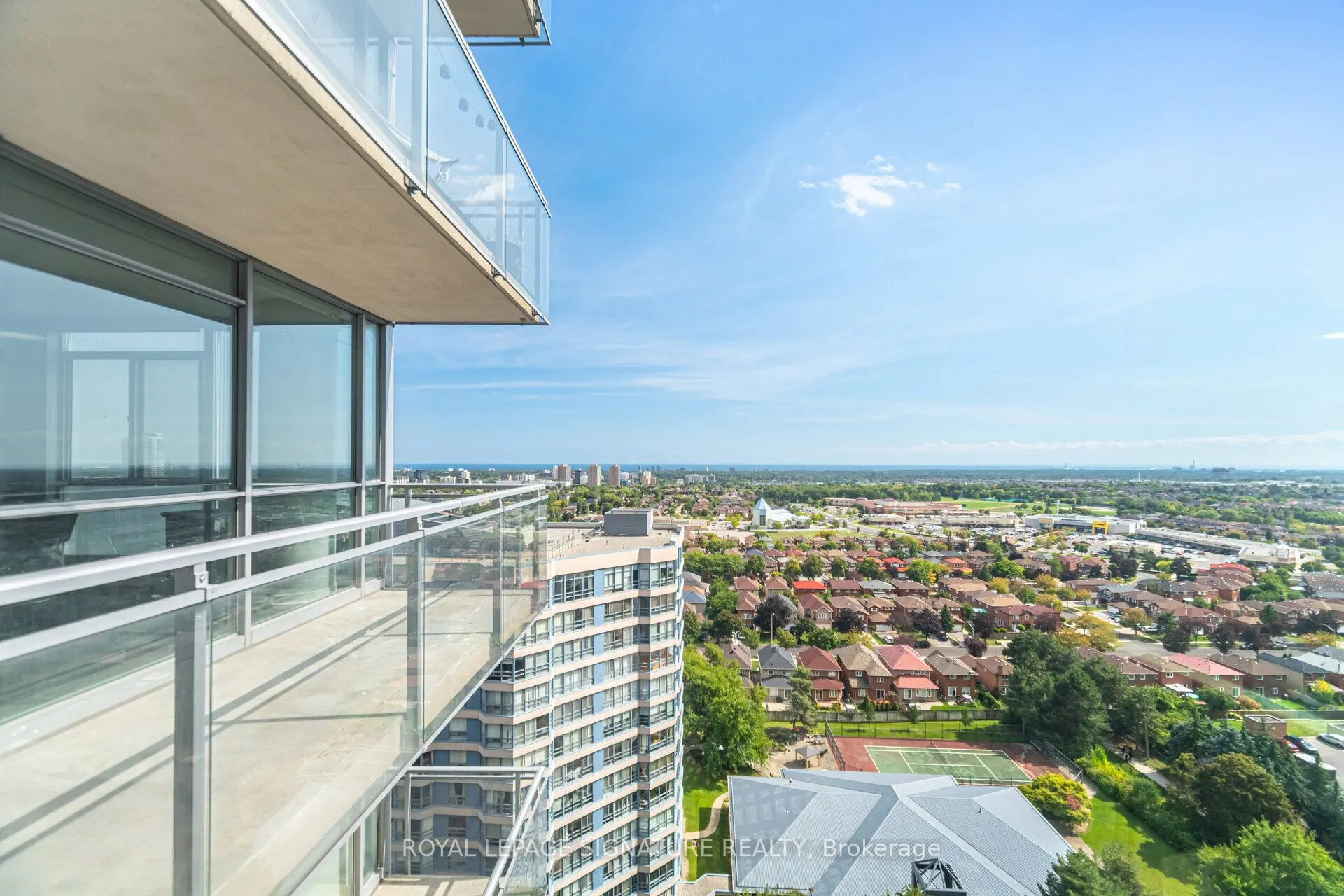 225 Webb Drive, #1810