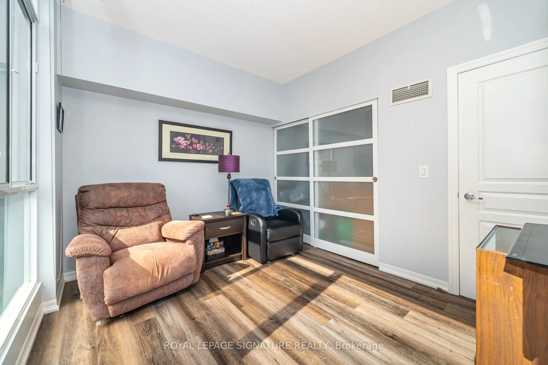 225 Webb Drive, #1810