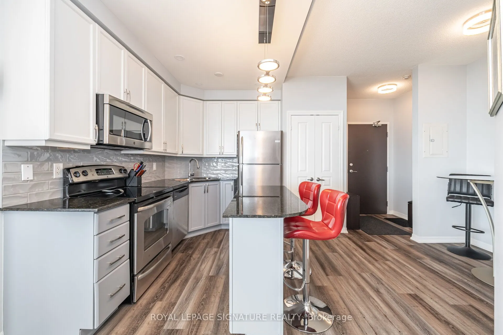 225 Webb Drive, #1810