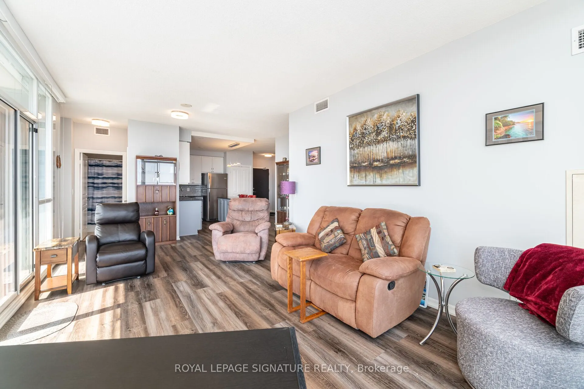 225 Webb Drive, #1810