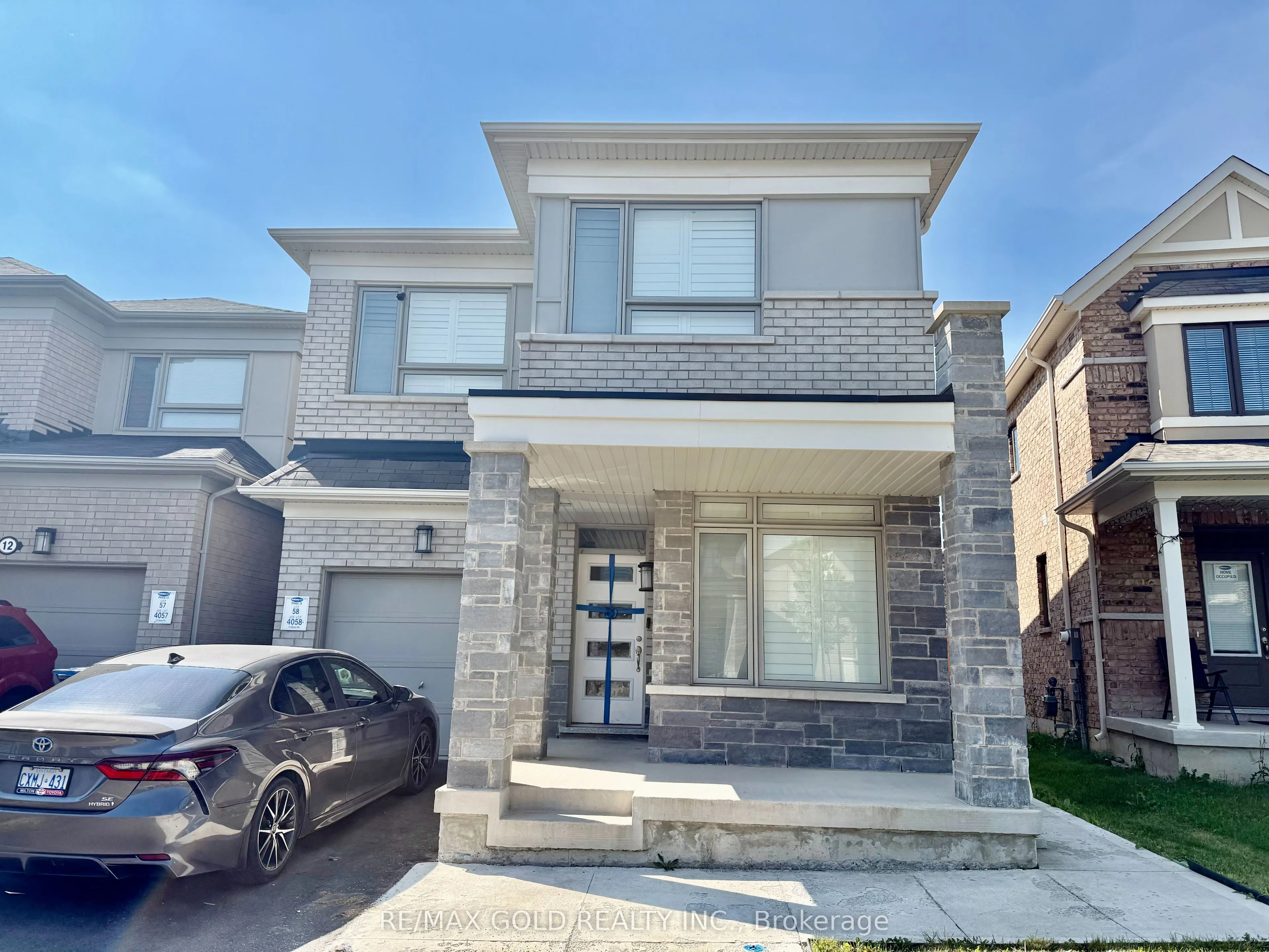 14 Divers Road