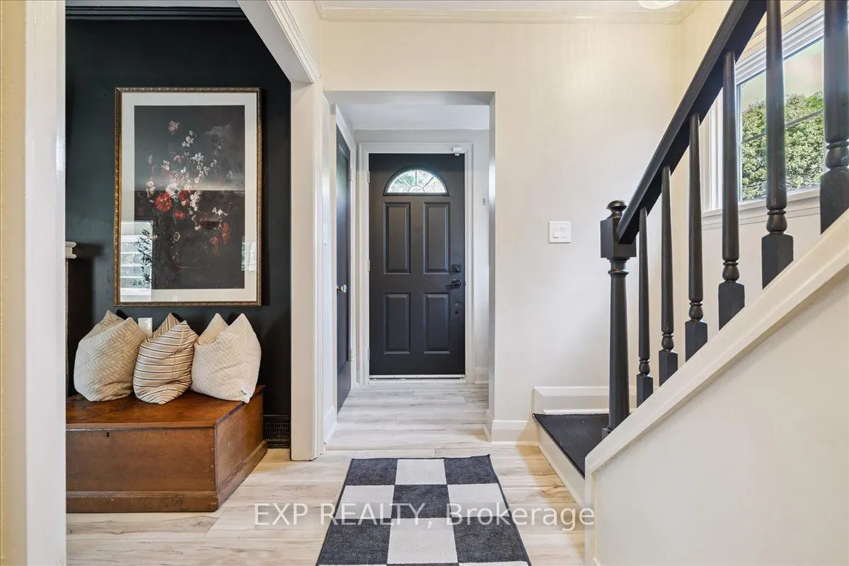 2058 Emerald Crescent