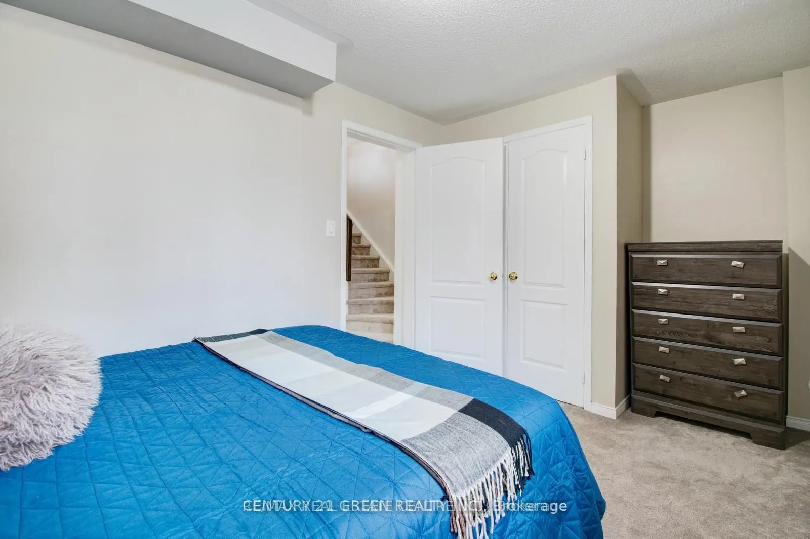 5050 Intrepid Drive, #80