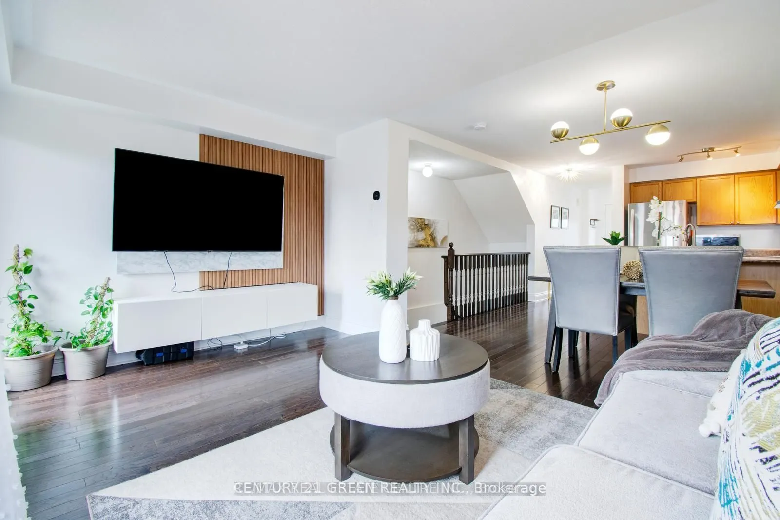 5050 Intrepid Drive, #80