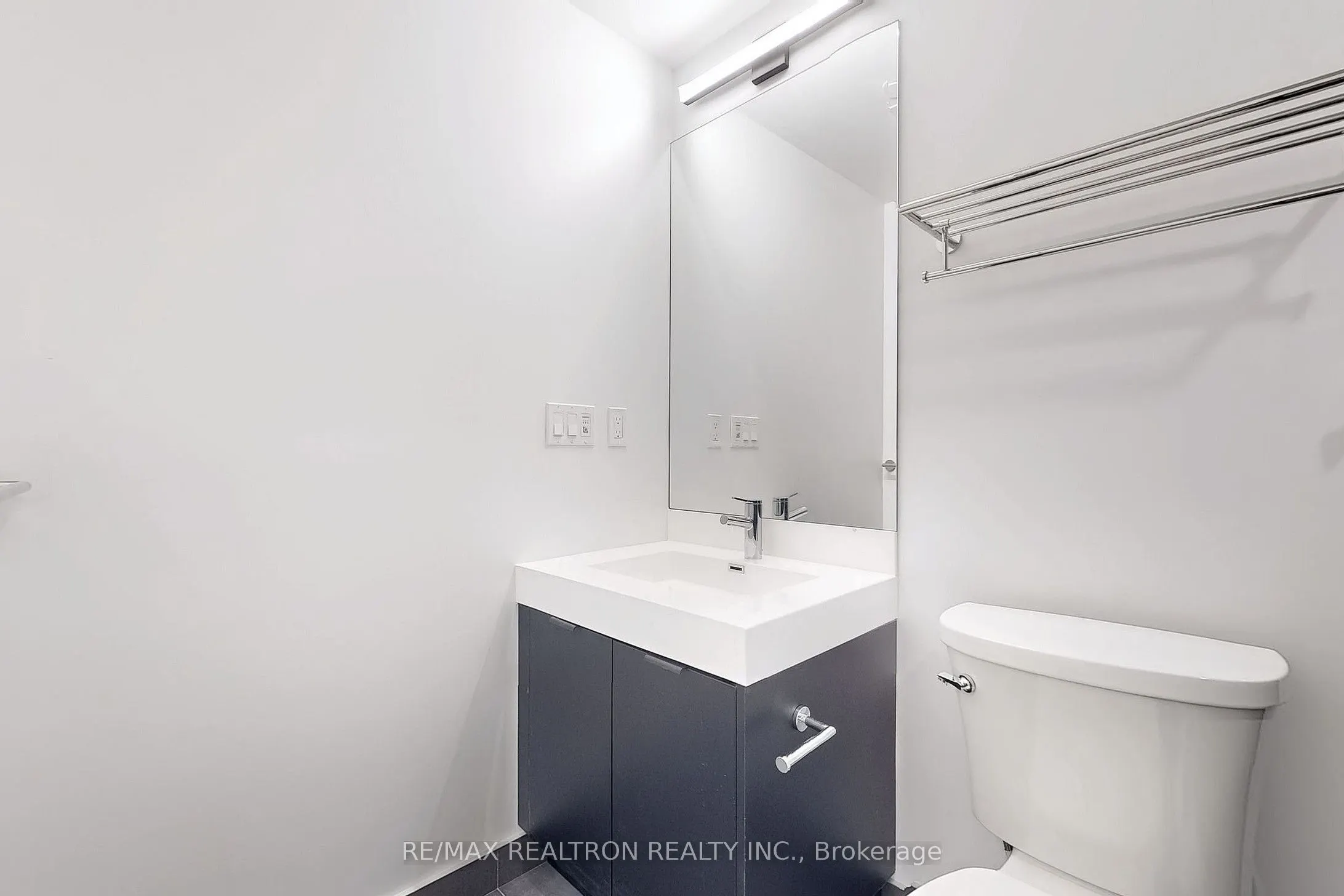 57 Brock Avenue, #406