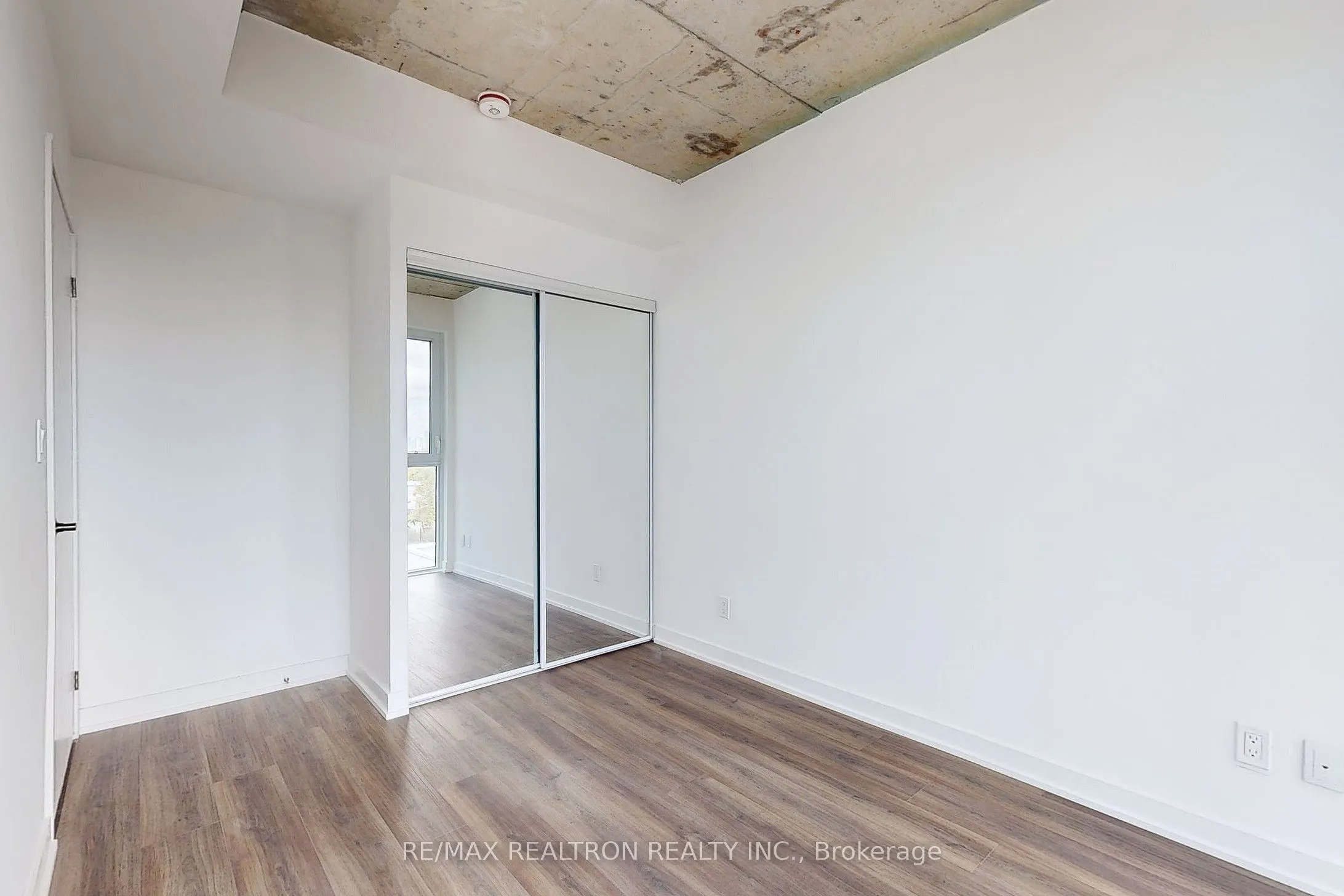 57 Brock Avenue, #406
