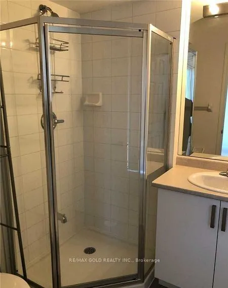 1 Beckenrose Court, #137