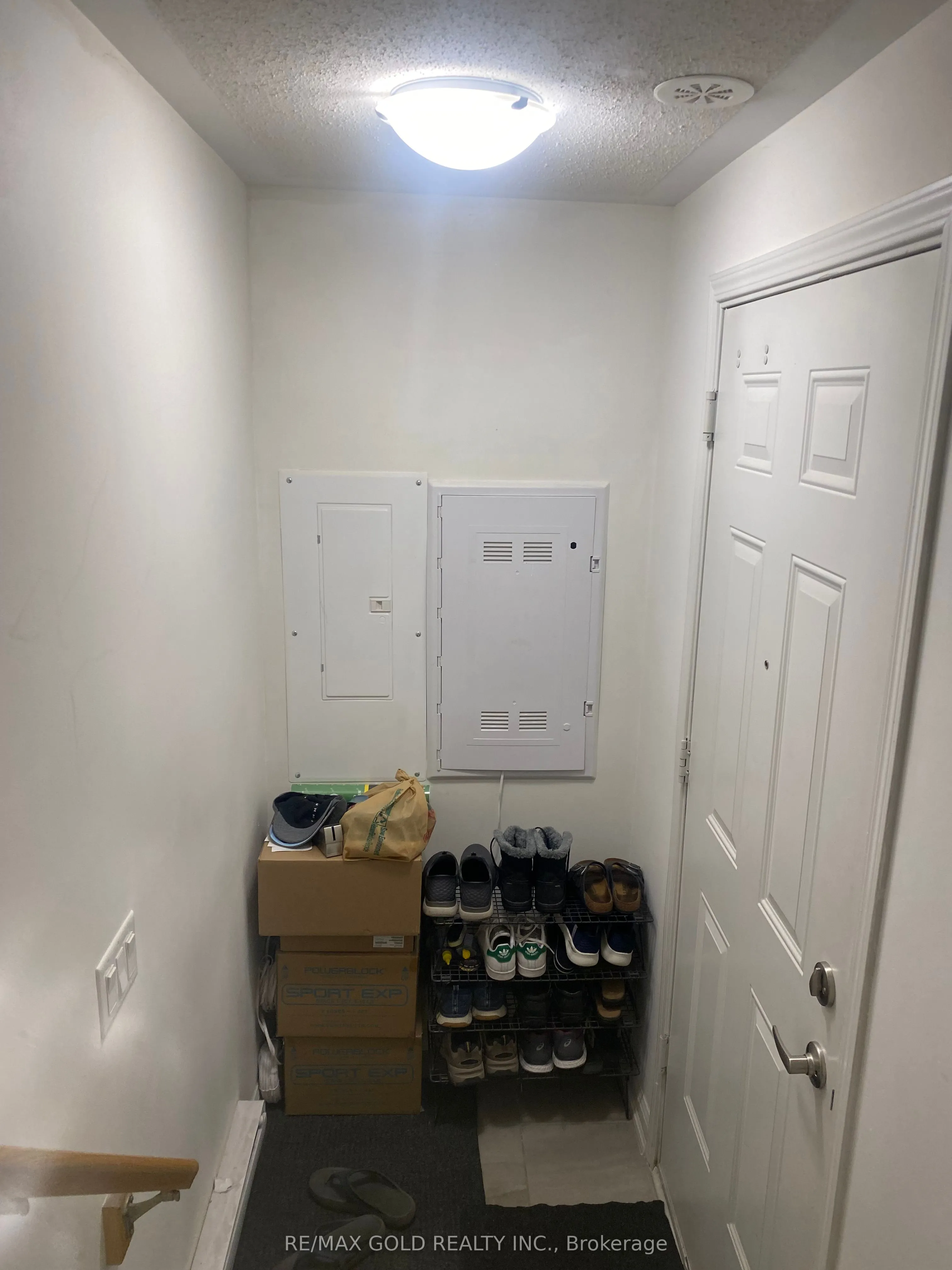 1 Beckenrose Court, #137