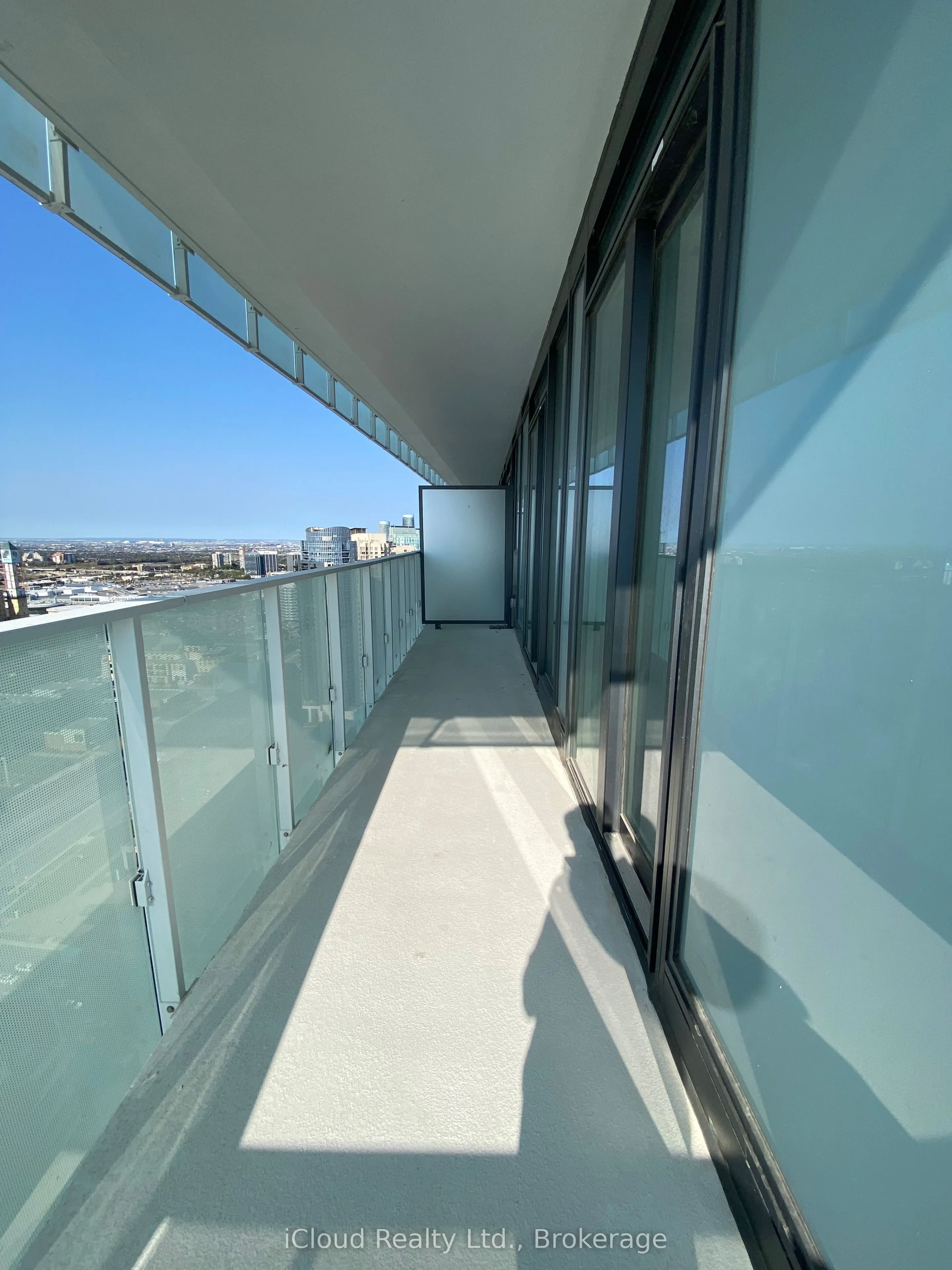 3883 Quartz Road, #3111