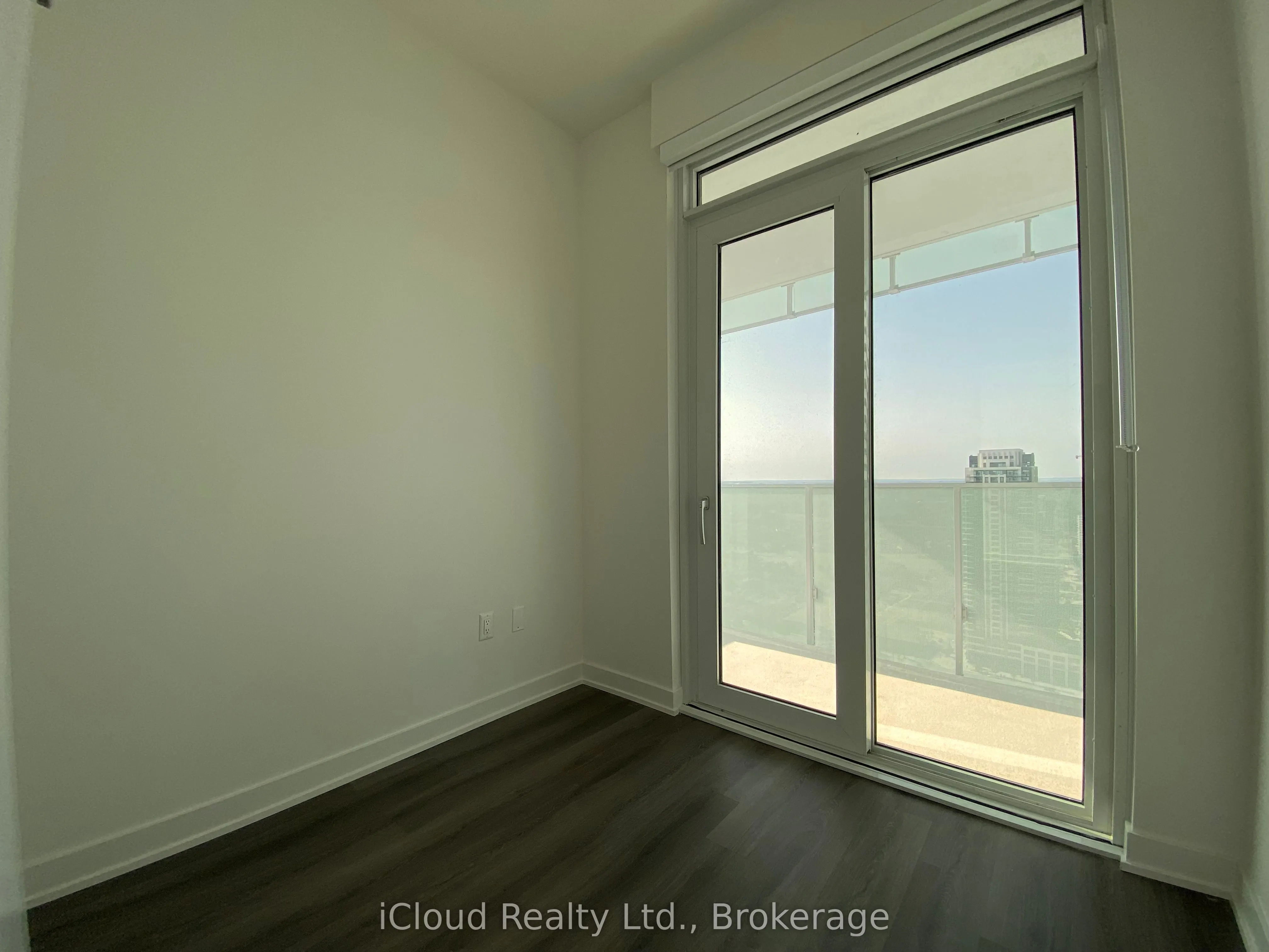 3883 Quartz Road, #3111