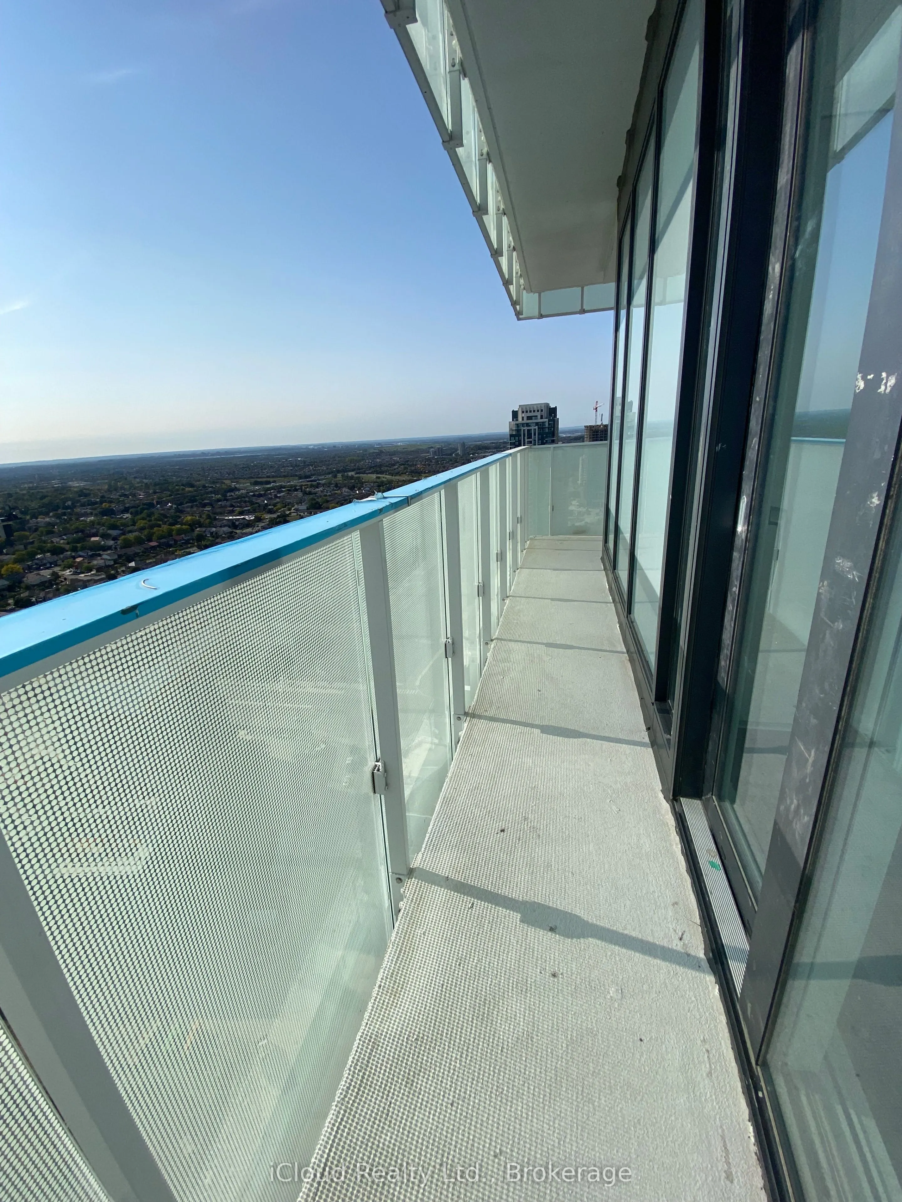 3883 Quartz Road, #3111