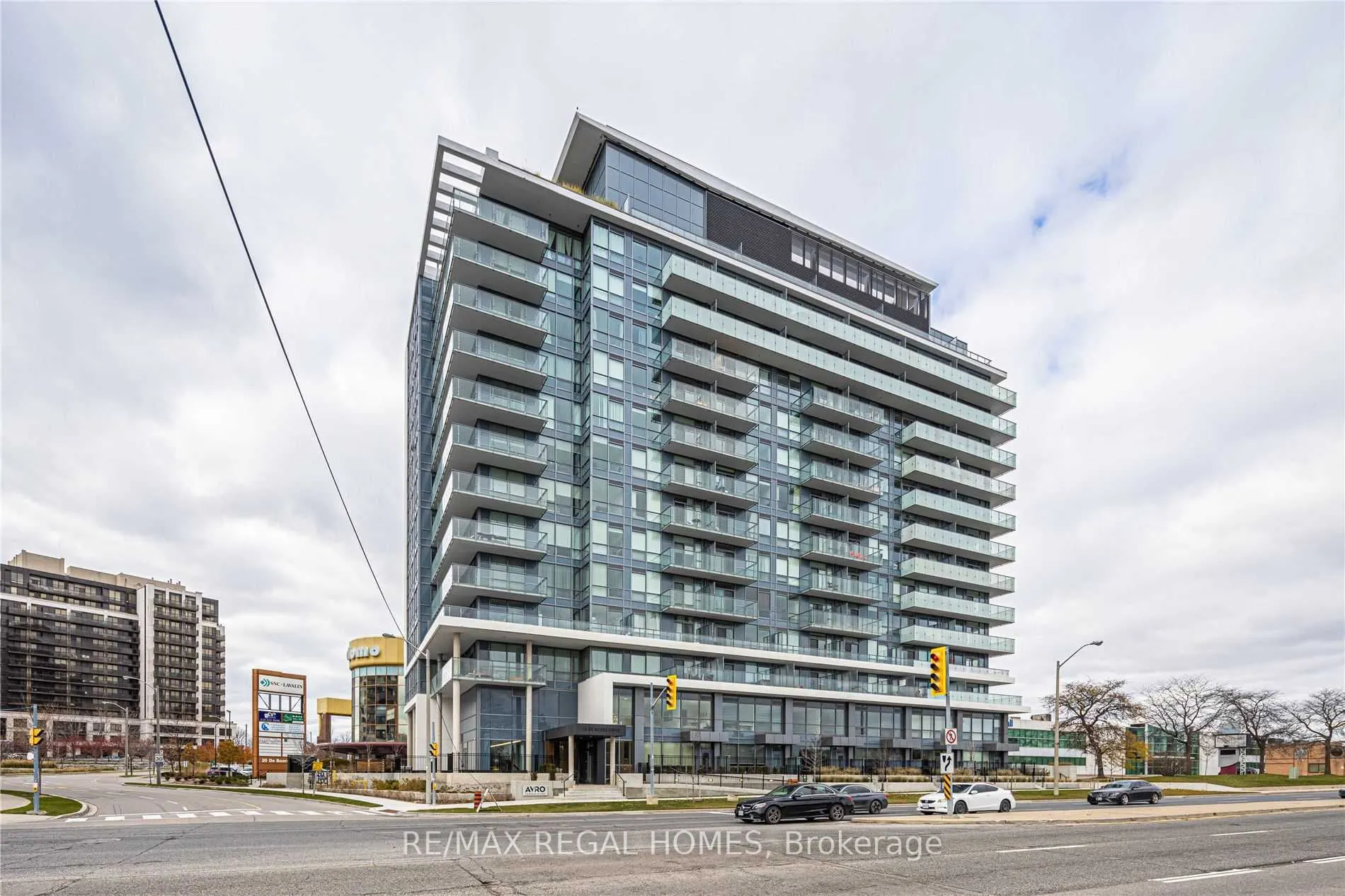 10 De Boers Drive, #608