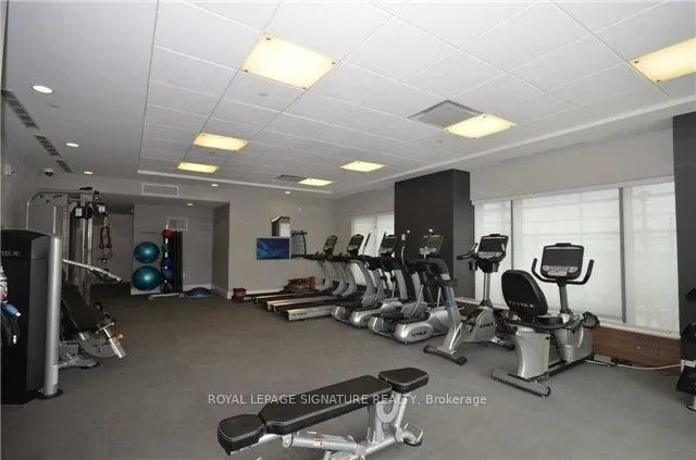 2560 Eglinton Avenue W, #1412