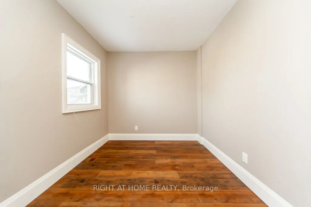 3328 Dundas Street W, #Upper