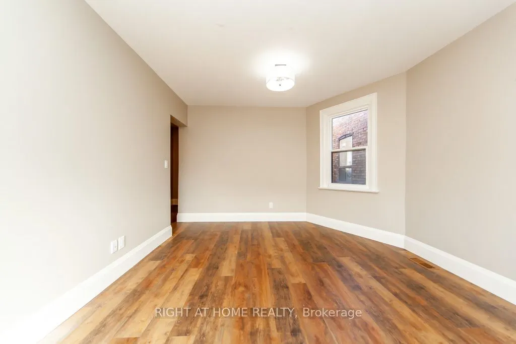 3328 Dundas Street W, #Upper