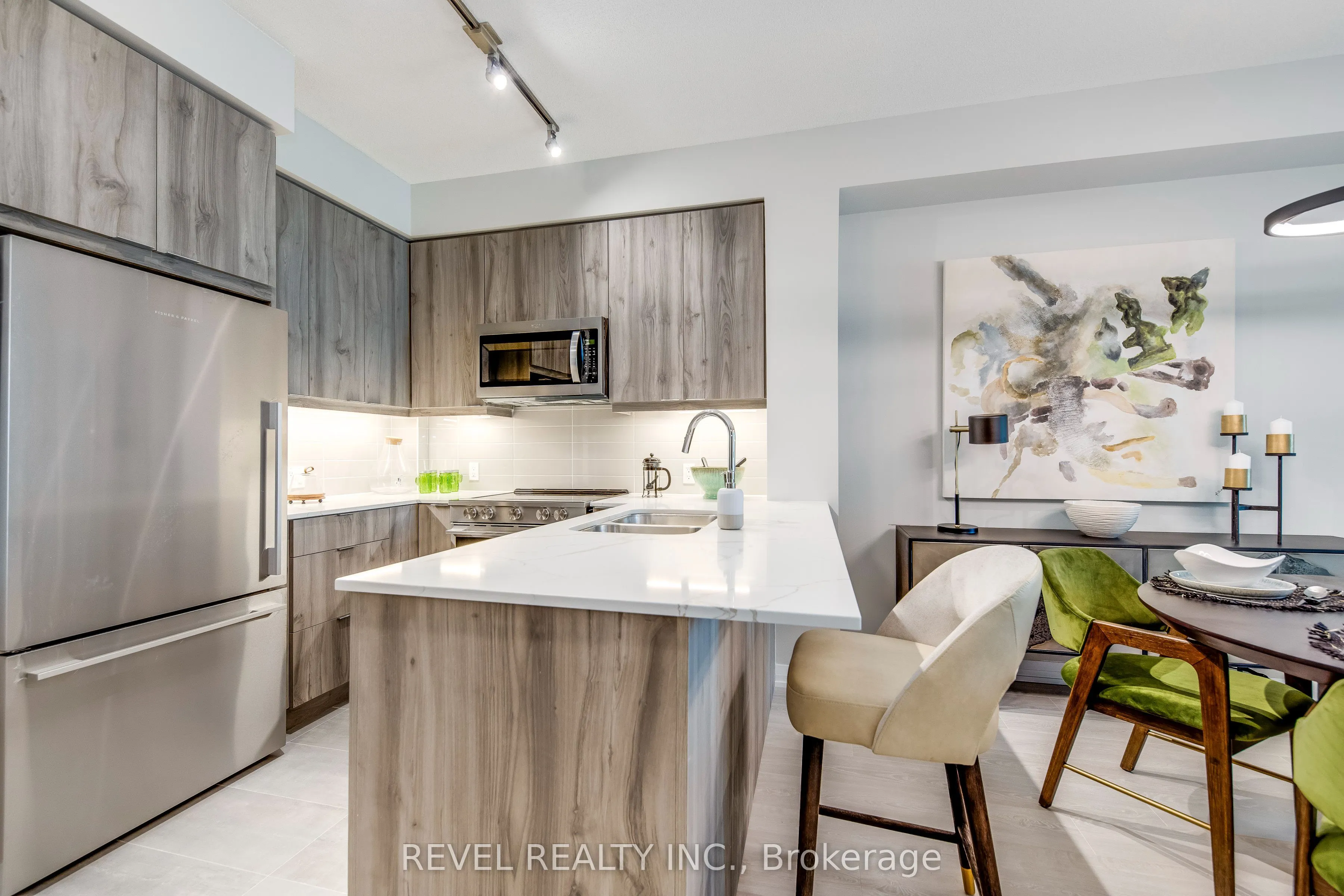 15 Watergarden Drive, #1802