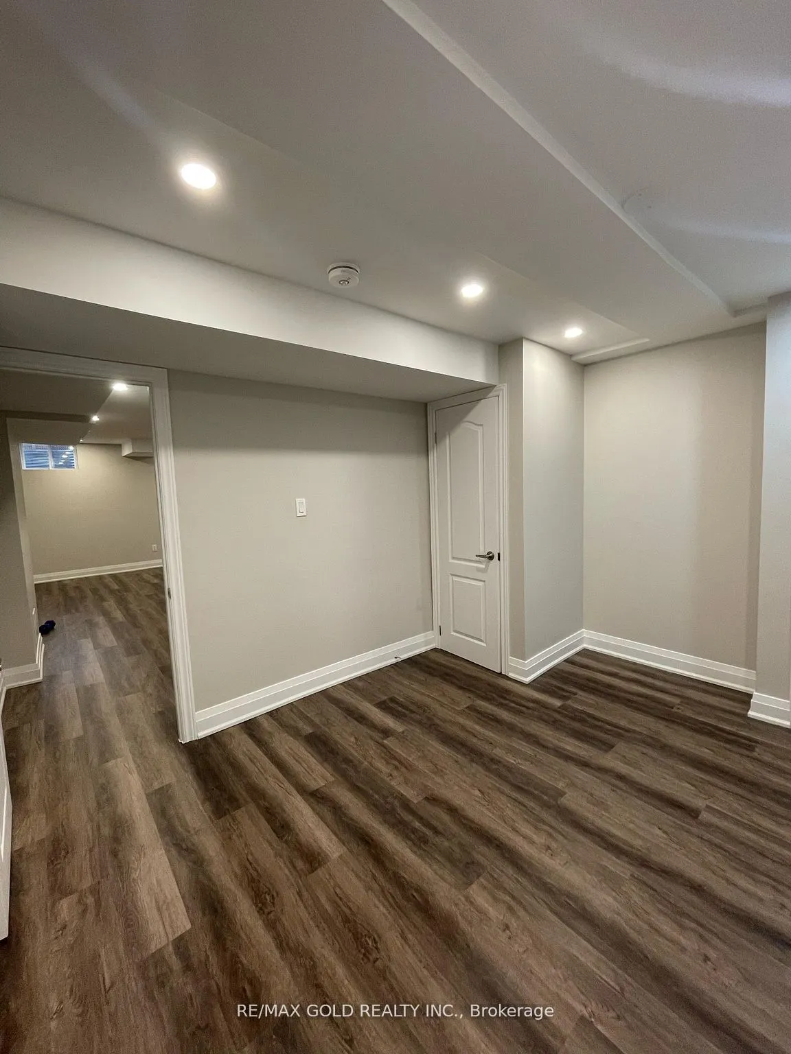 653 Hamilton Crescent