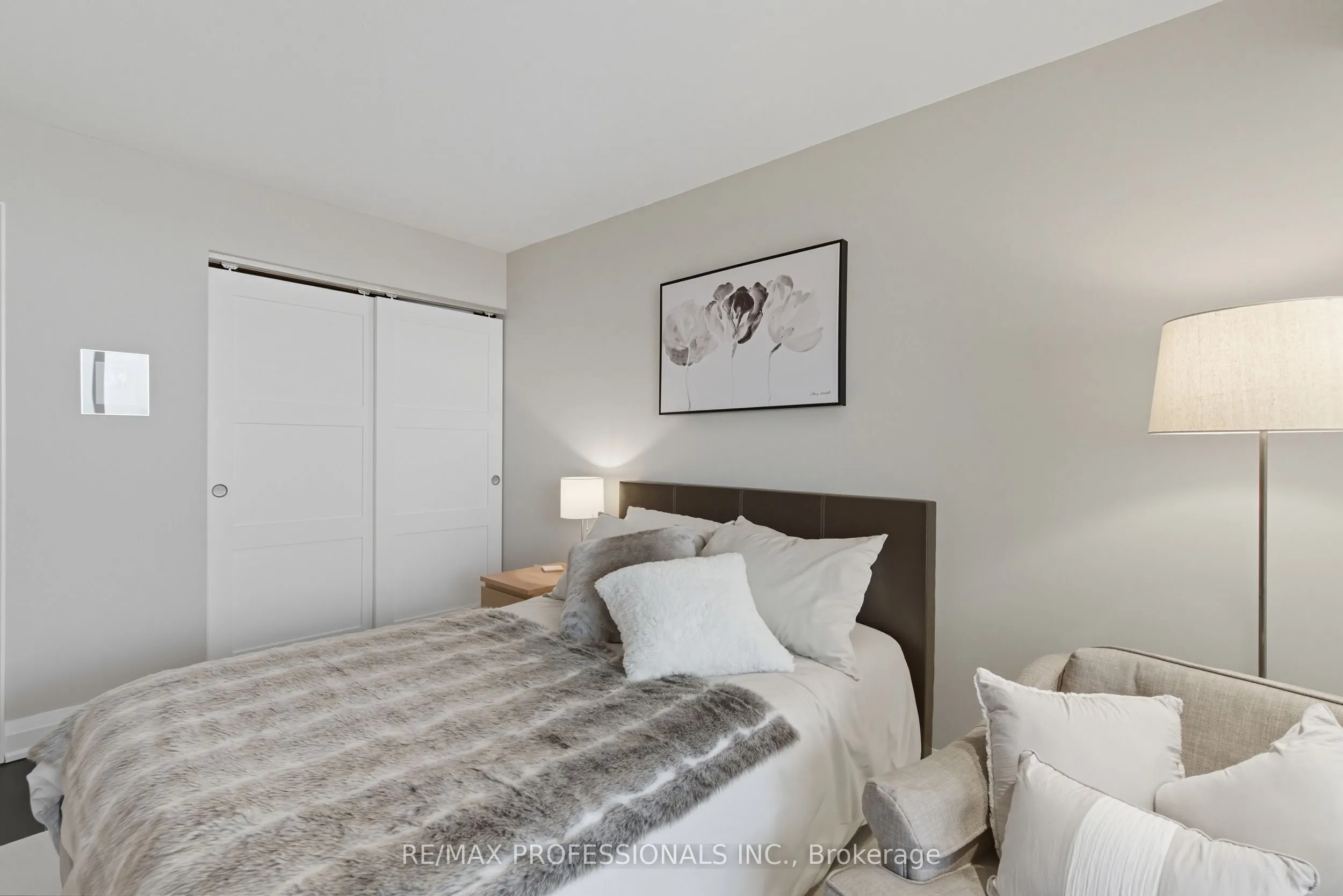 2010 Islington Avenue, #1703