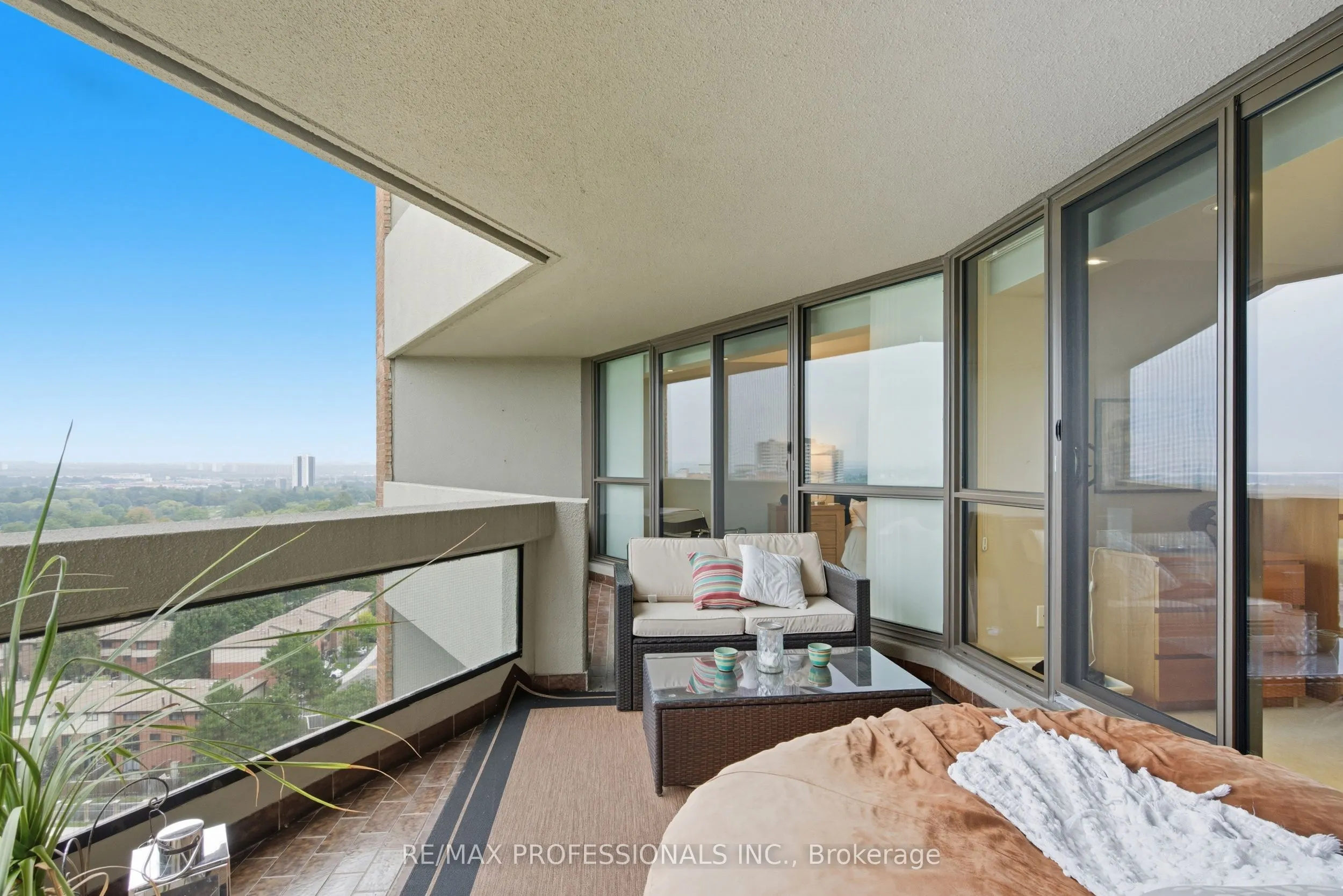 2010 Islington Avenue, #1703