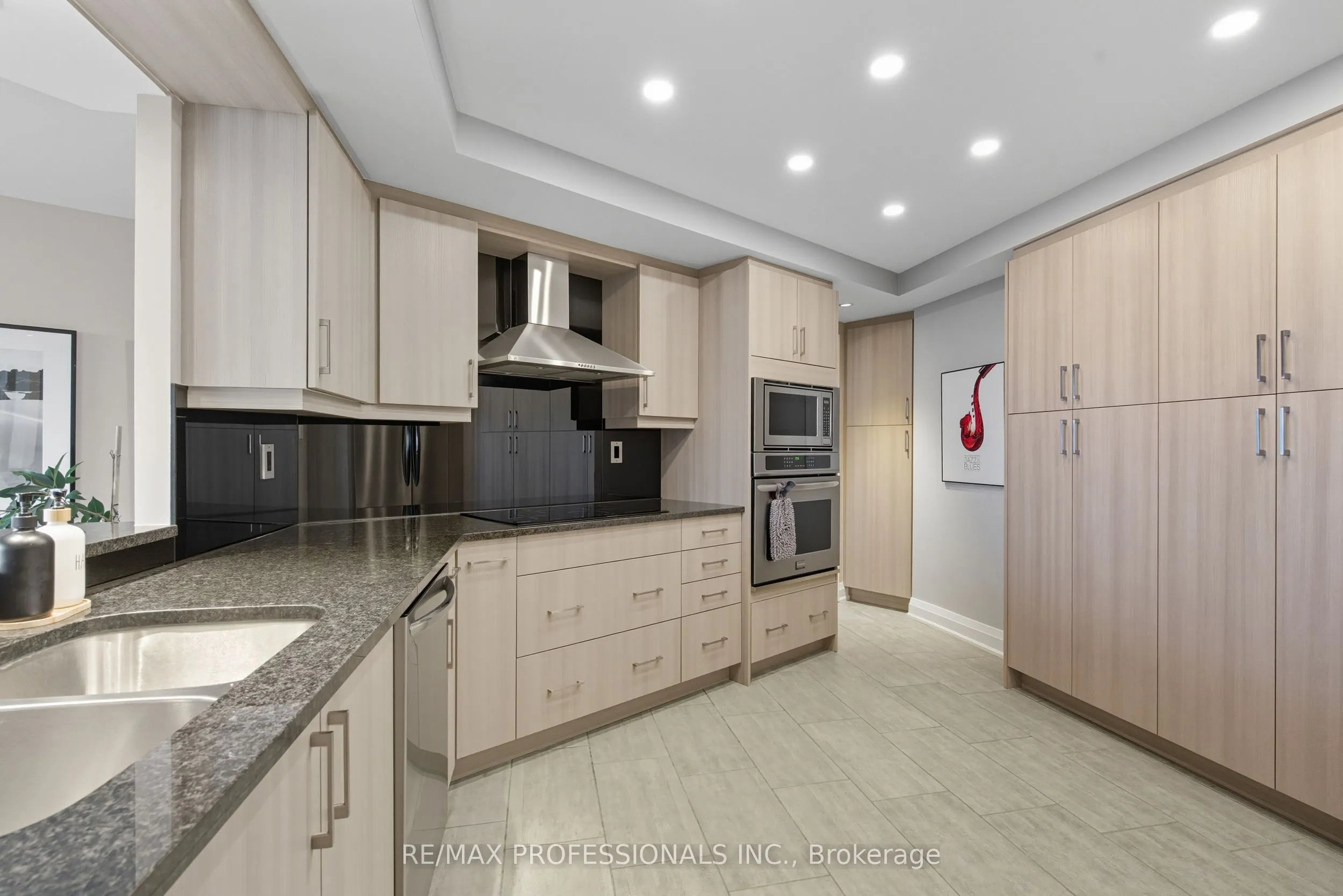 2010 Islington Avenue, #1703