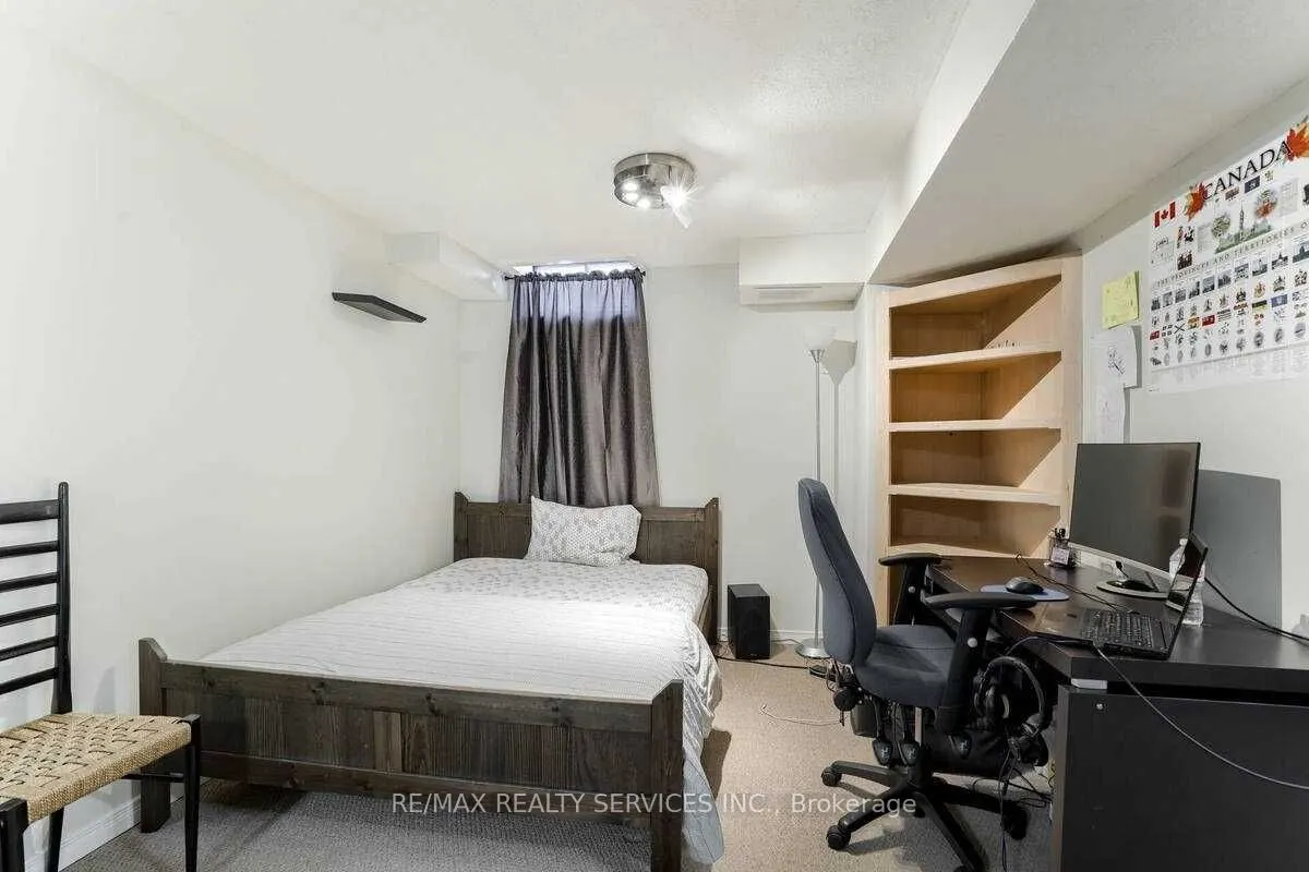6888 Dillingwood Drive