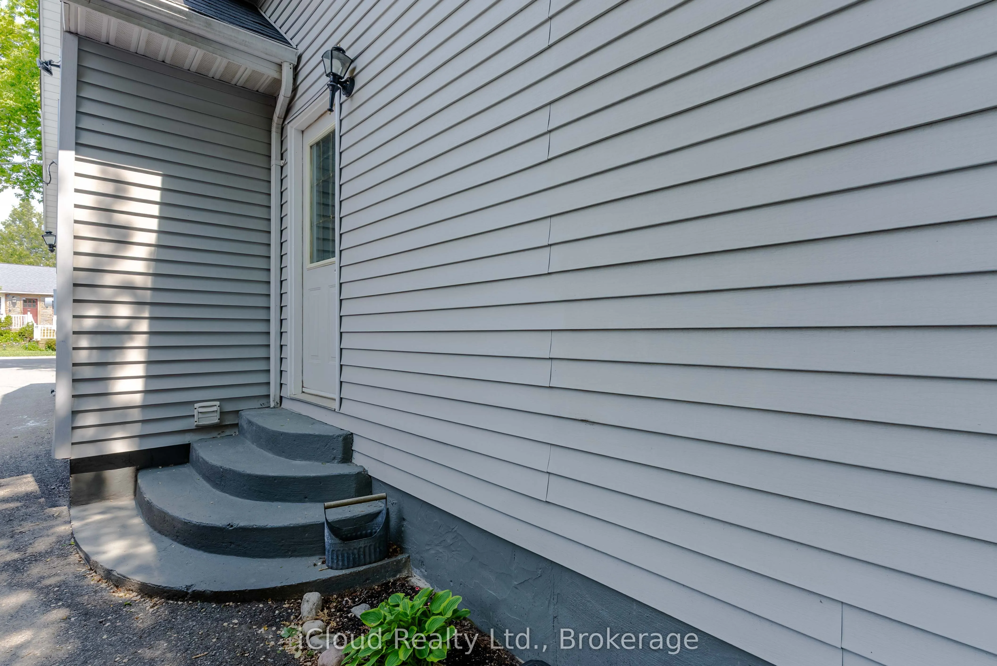 34 Mercer Drive