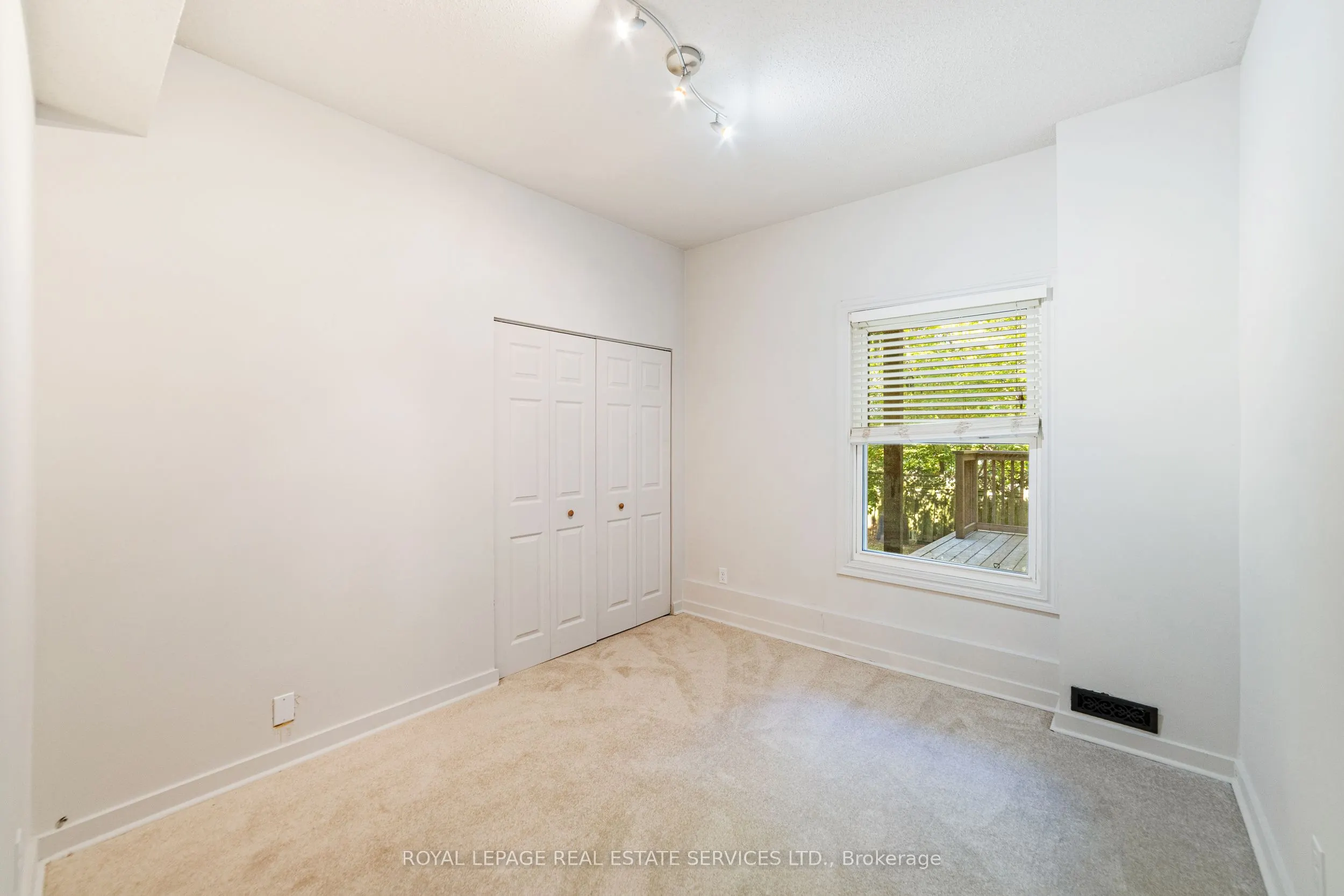 1433 Lefkas Court