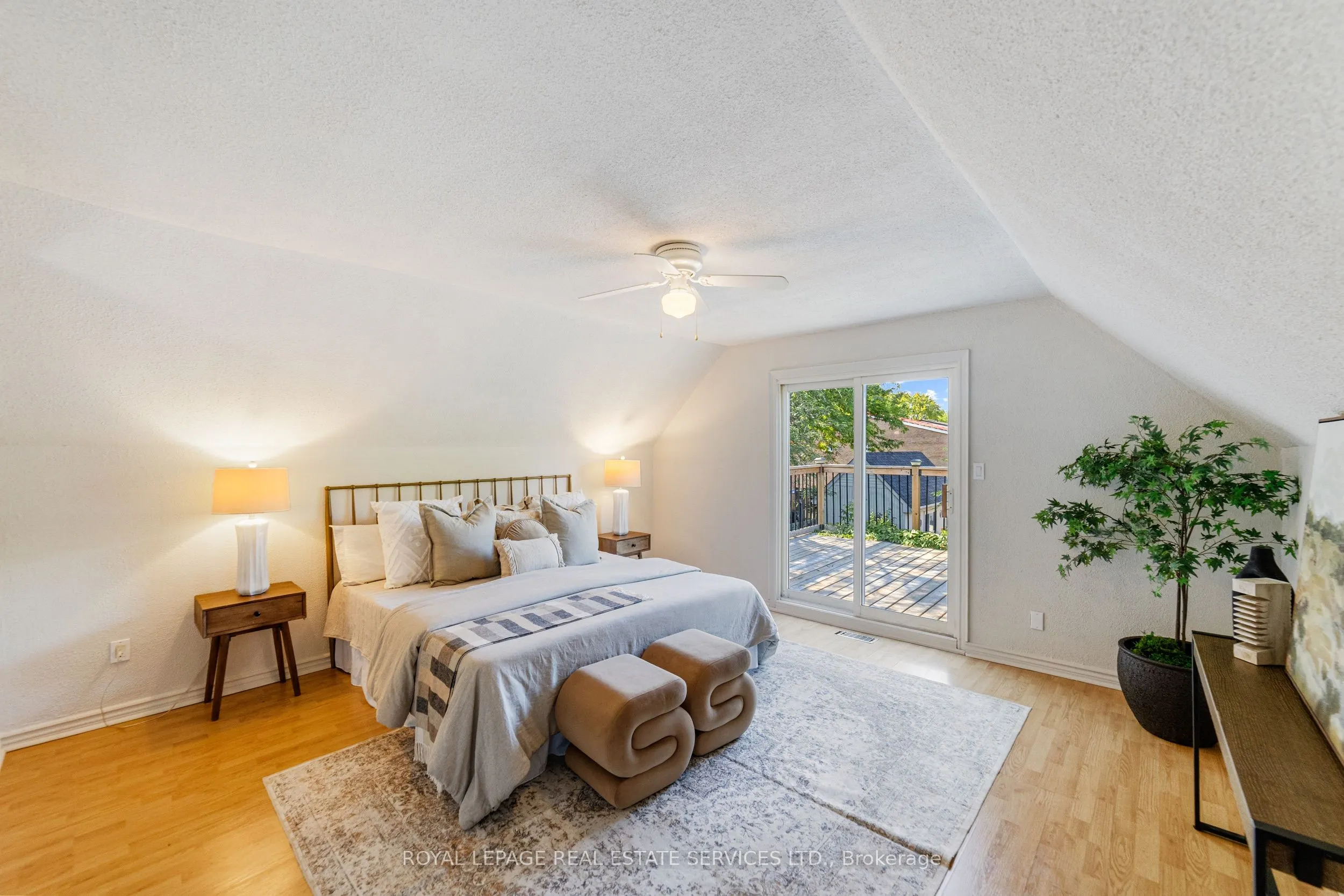 1433 Lefkas Court