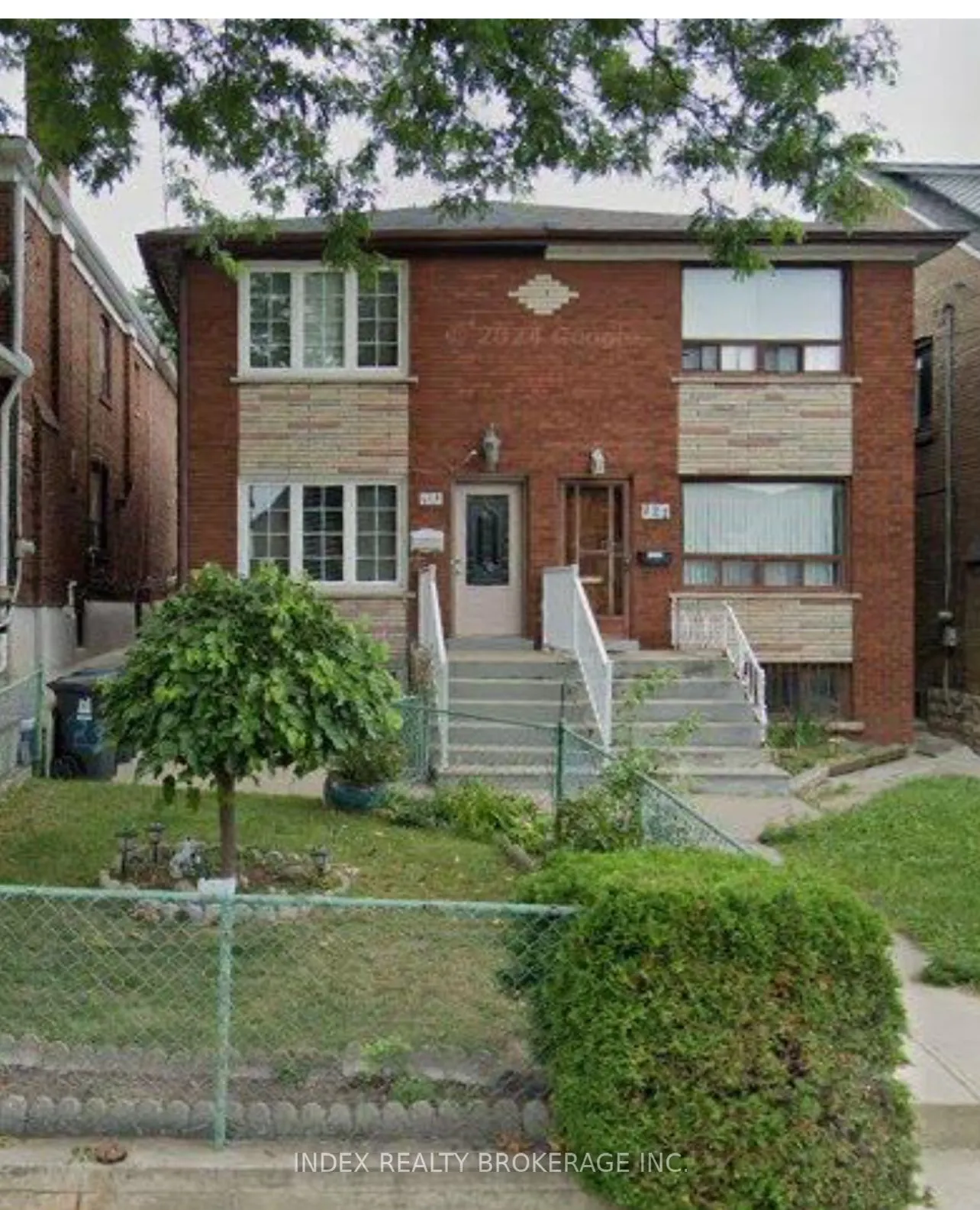 123 Mcroberts Avenue E
