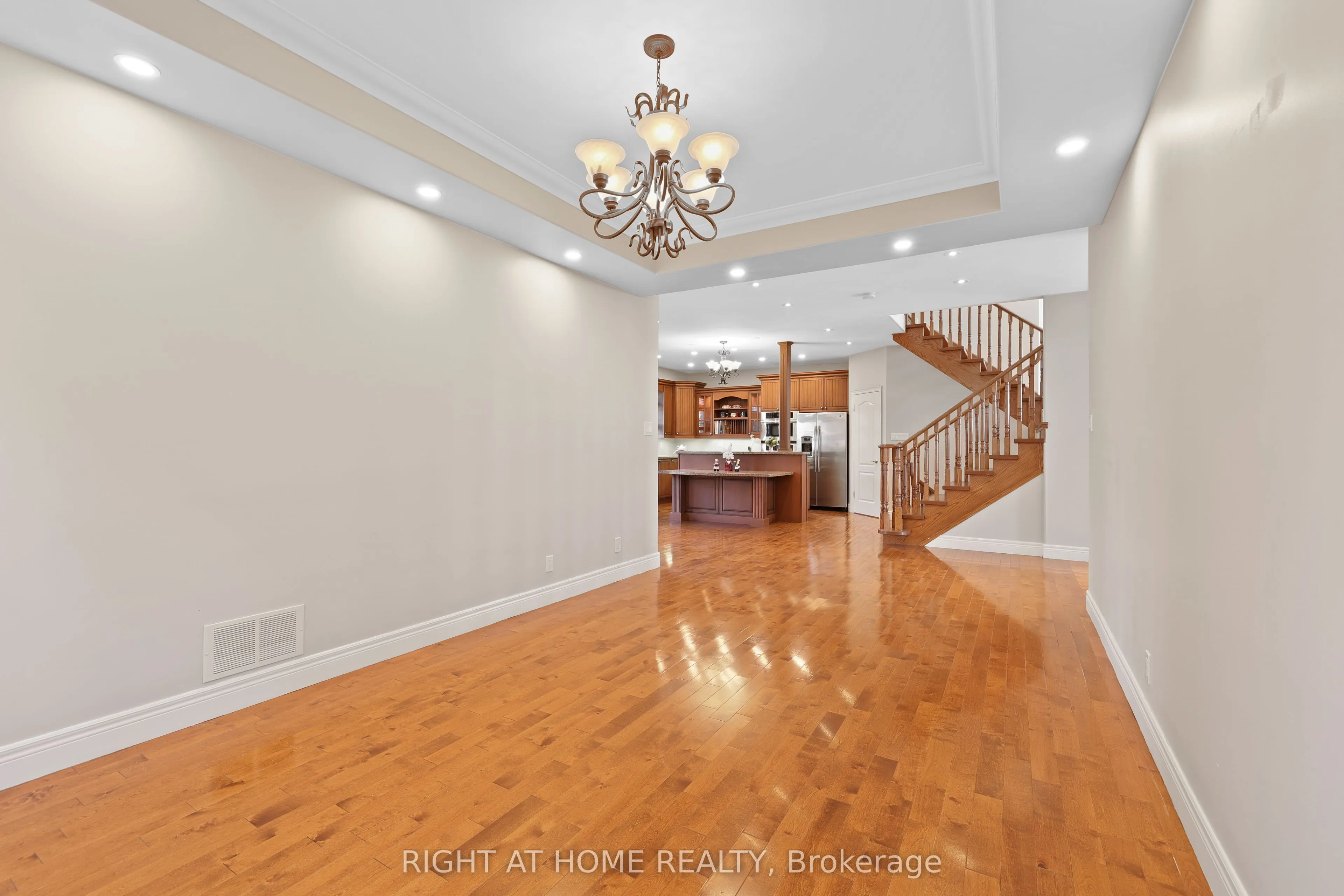3227 Lakeshore Road