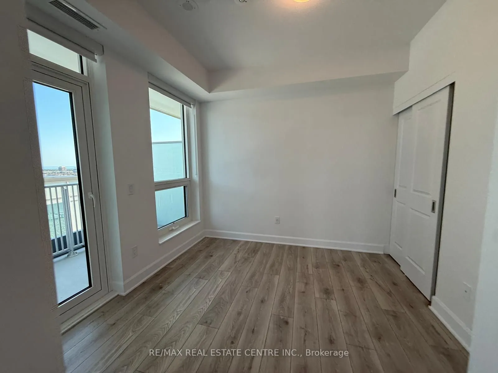 3240 William Coltson Avenue, #1003