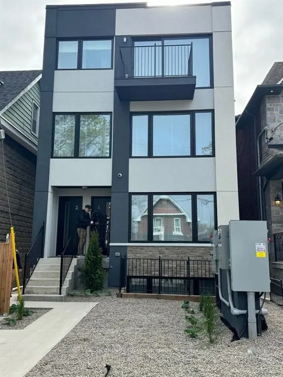 12 Batavia Avenue
