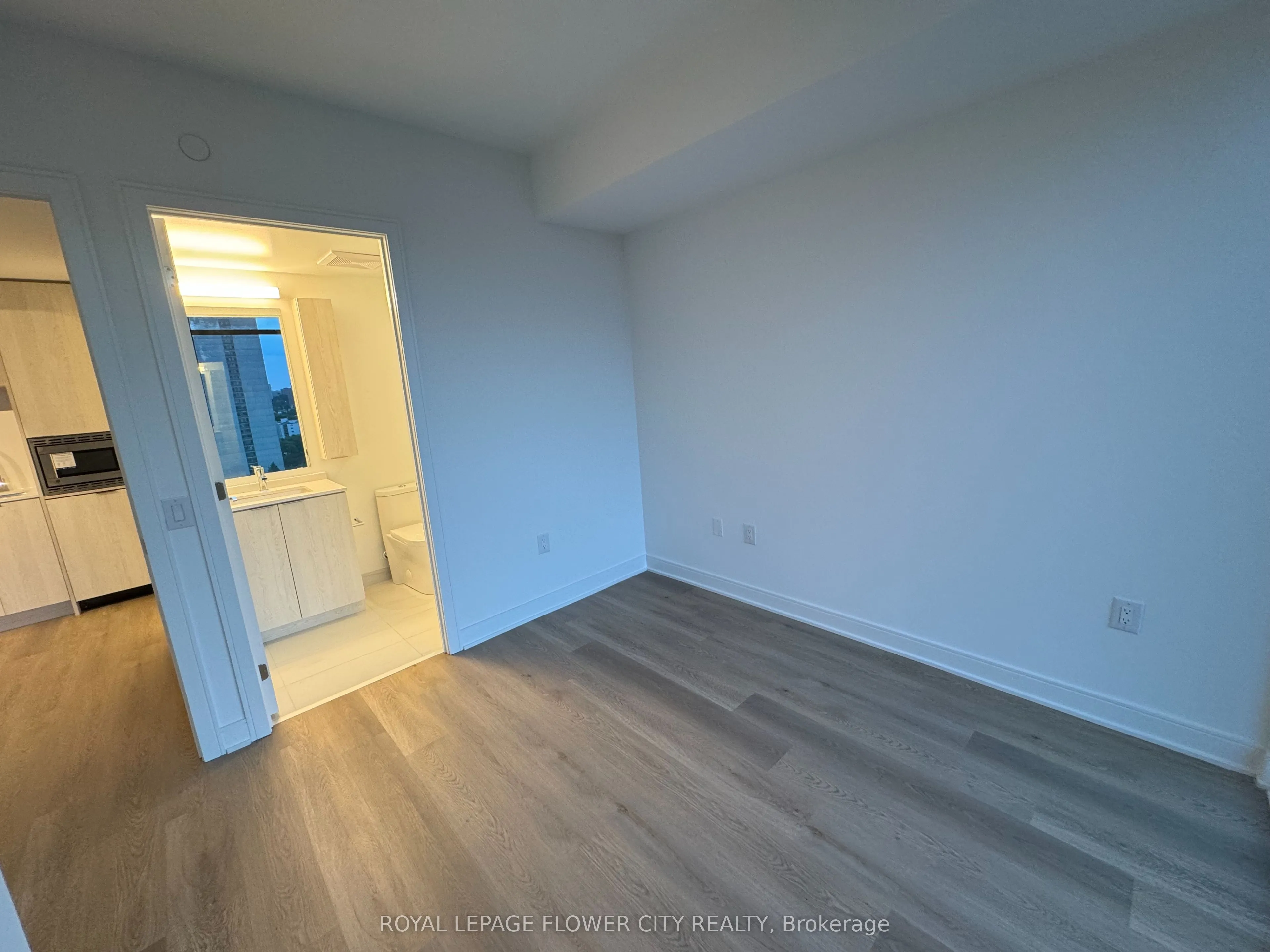 86 Dundas Street, #1503