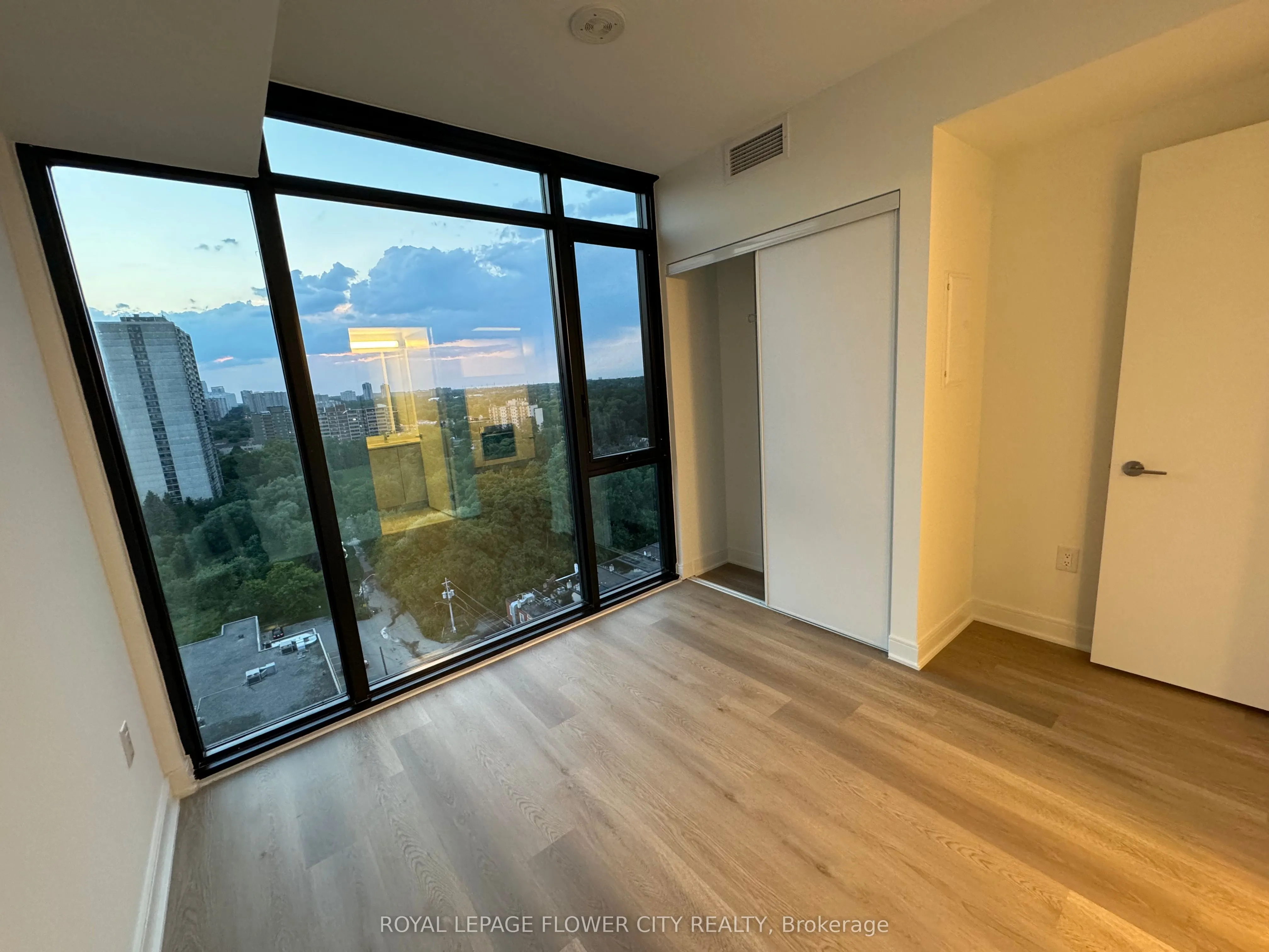 86 Dundas Street, #1503