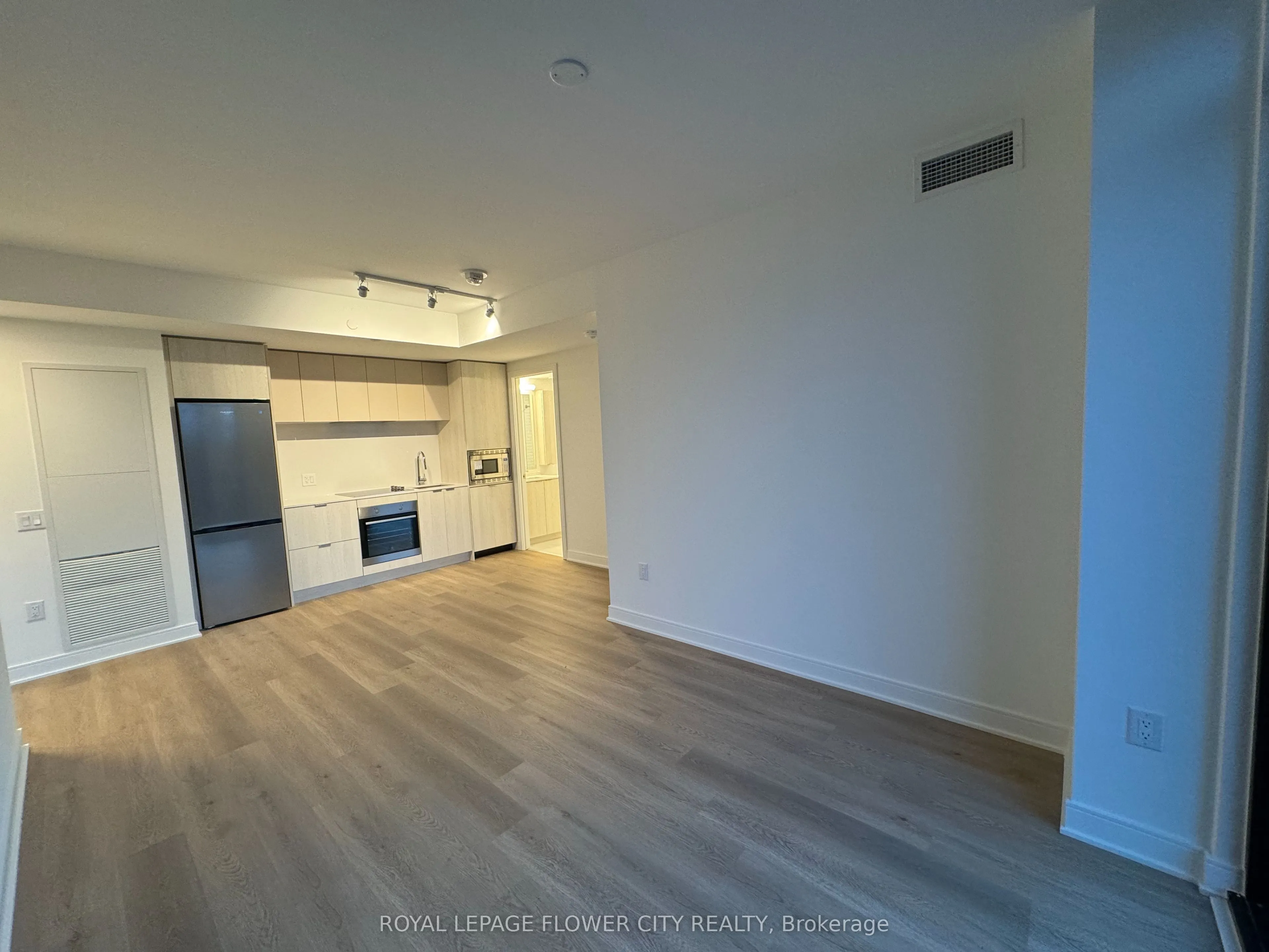 86 Dundas Street, #1503