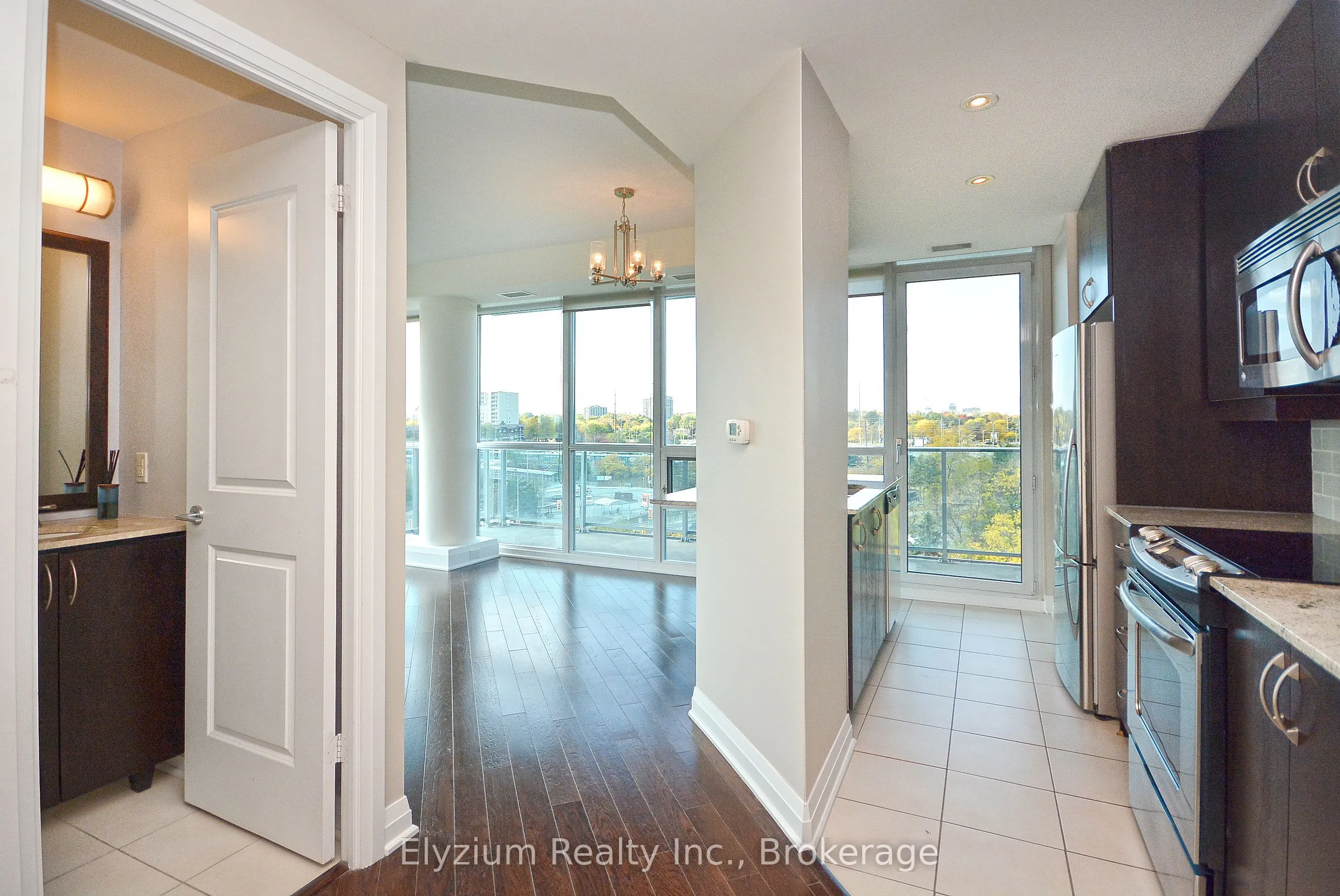 1055 Southdown Road, #603