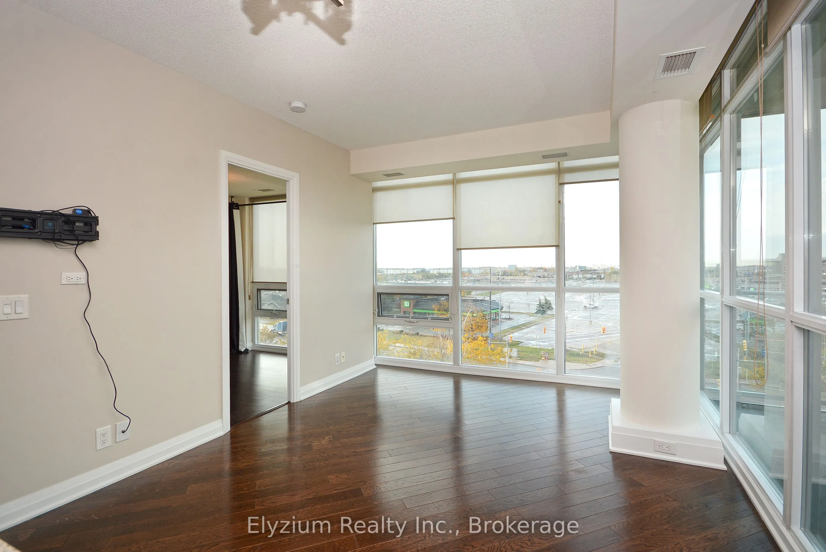 1055 Southdown Road, #603