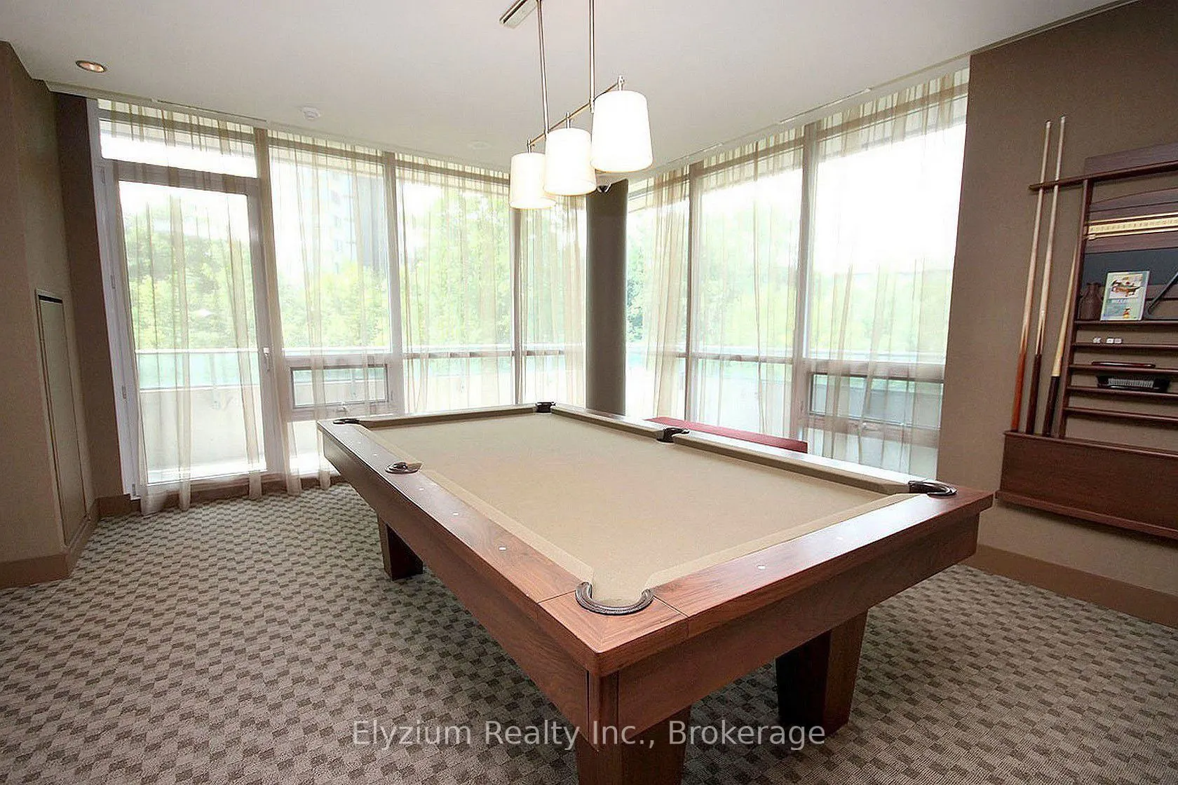 1055 Southdown Road, #603