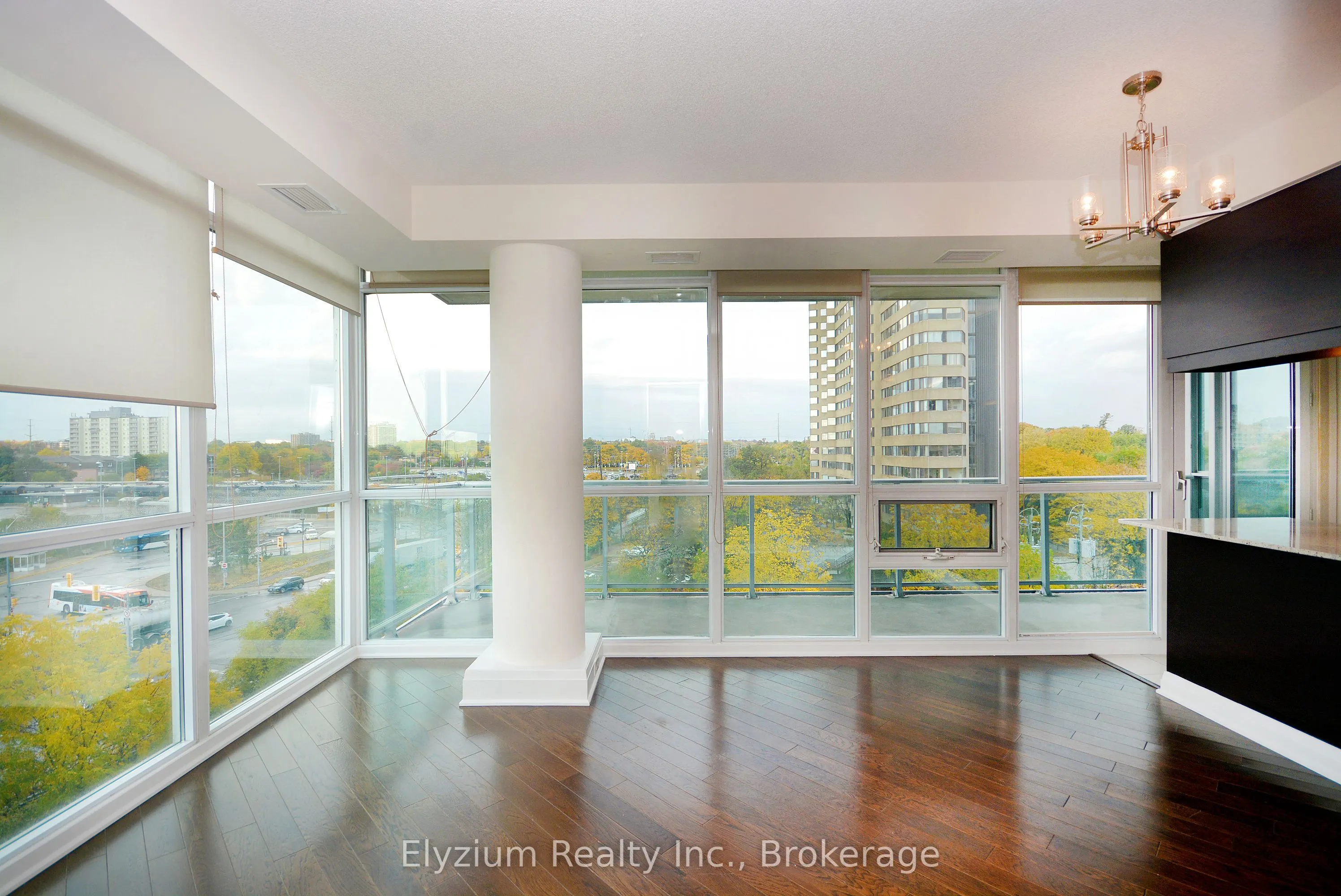 1055 Southdown Road, #603