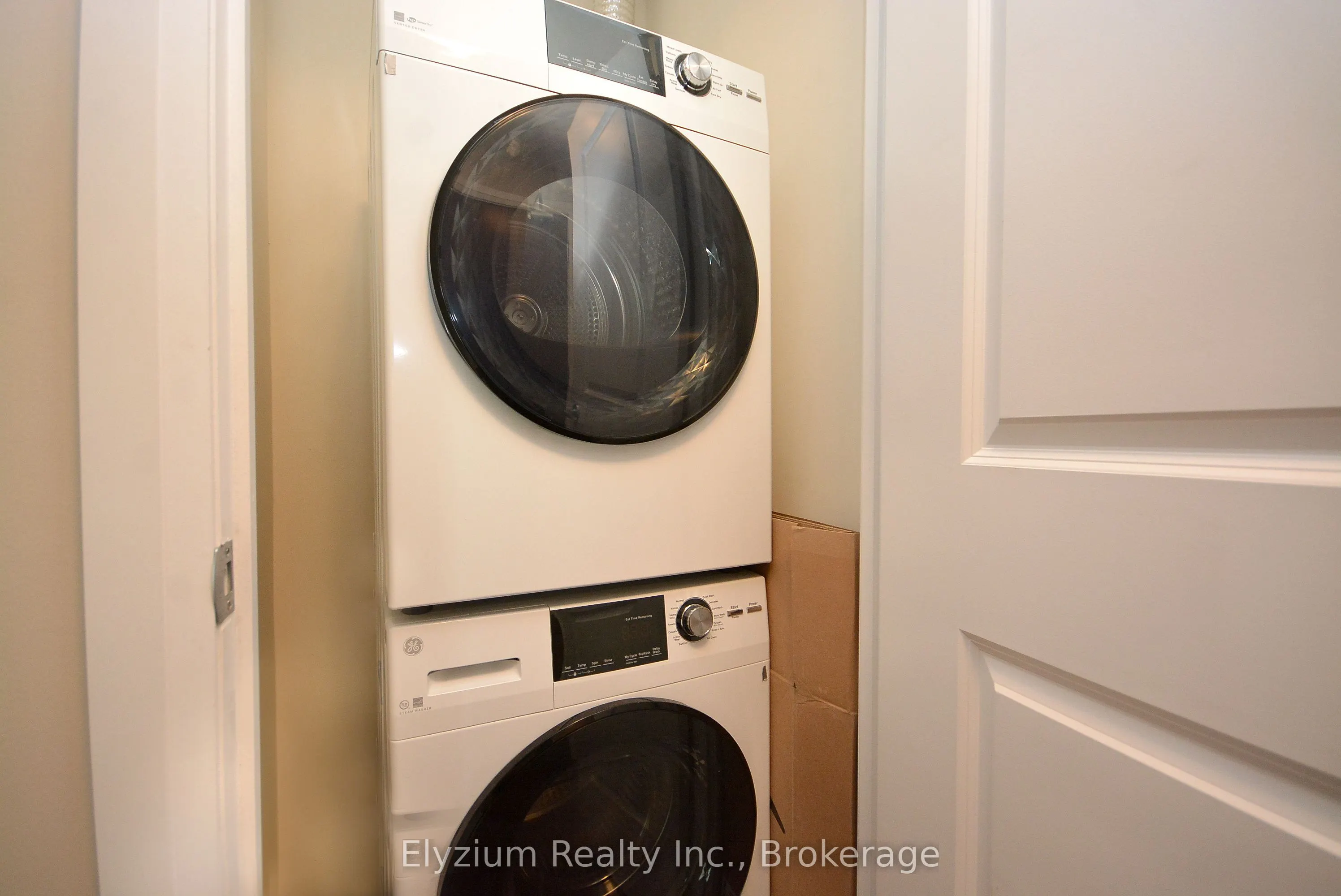 1055 Southdown Road, #603