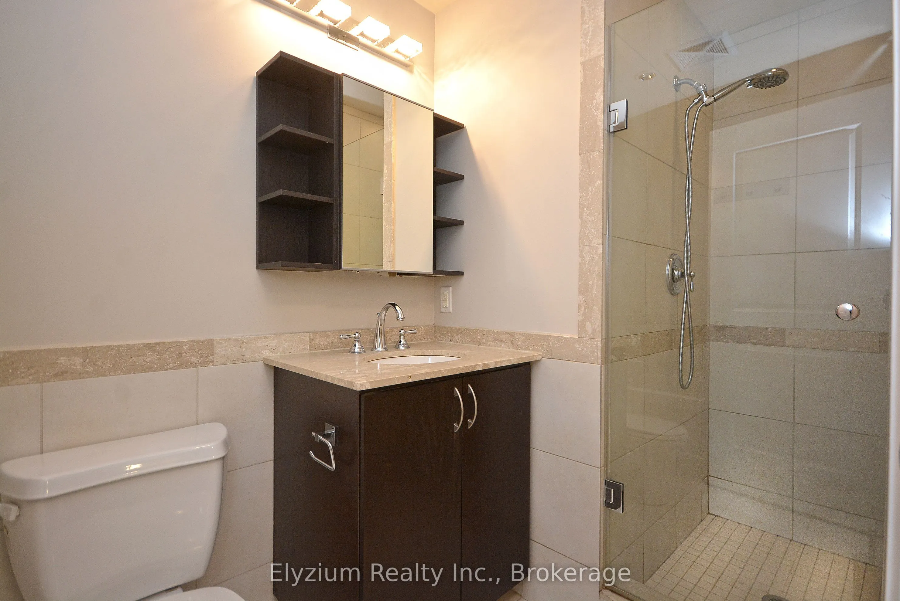 1055 Southdown Road, #603