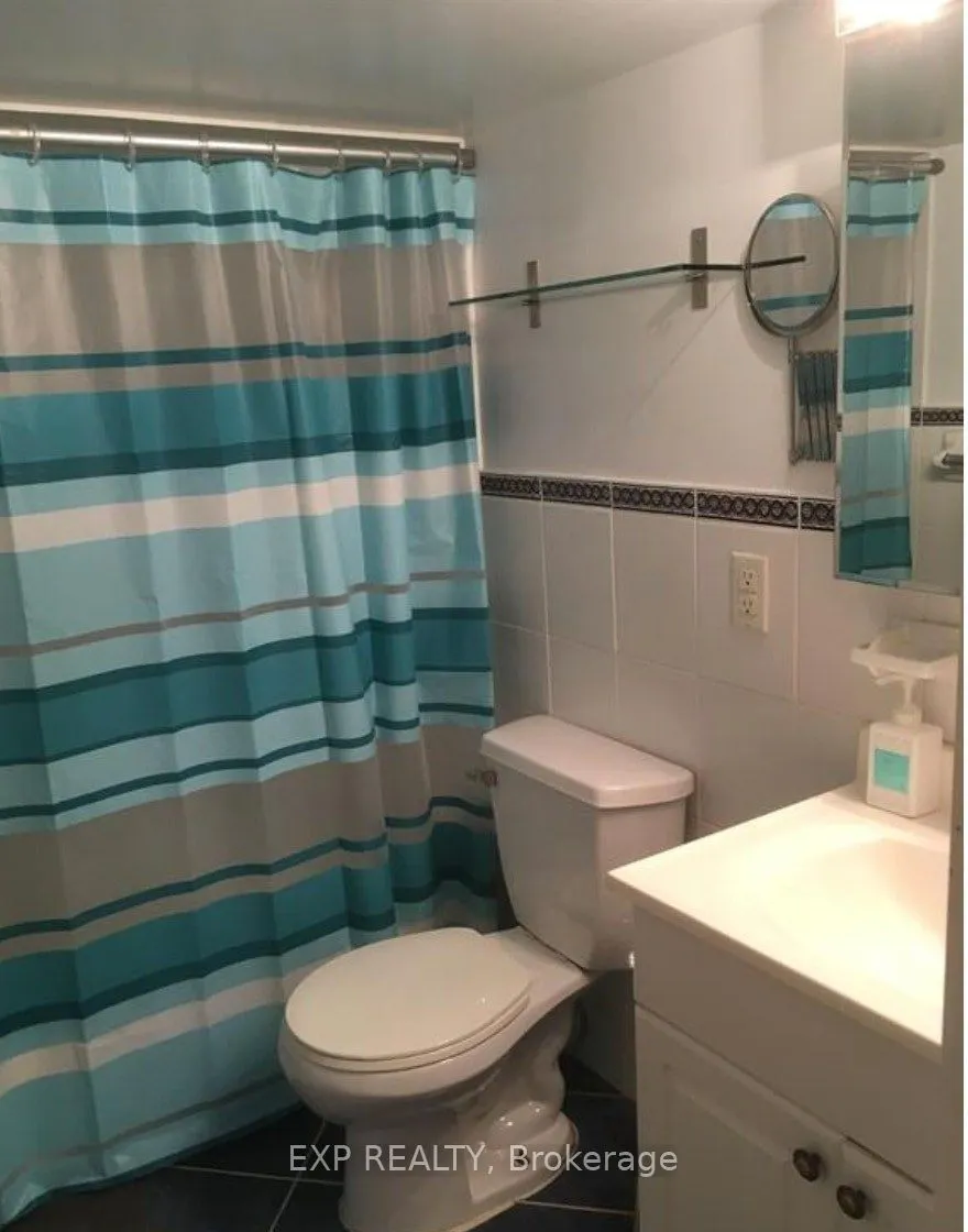 139 Yarmouth Road, #LOWER